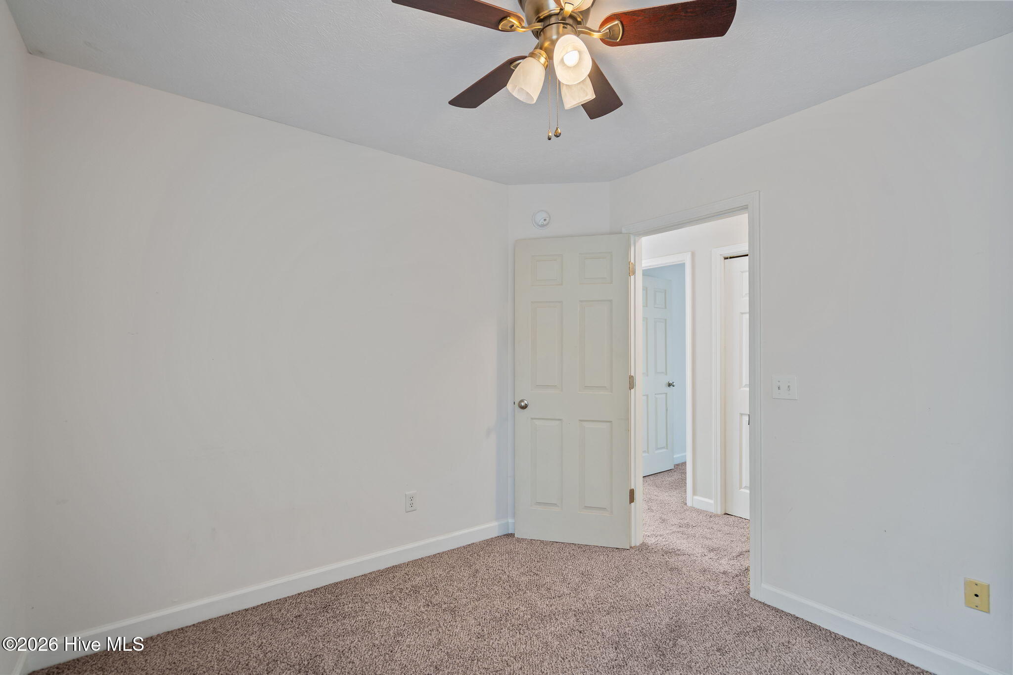 142 Ne 14th Street Property Photo 35