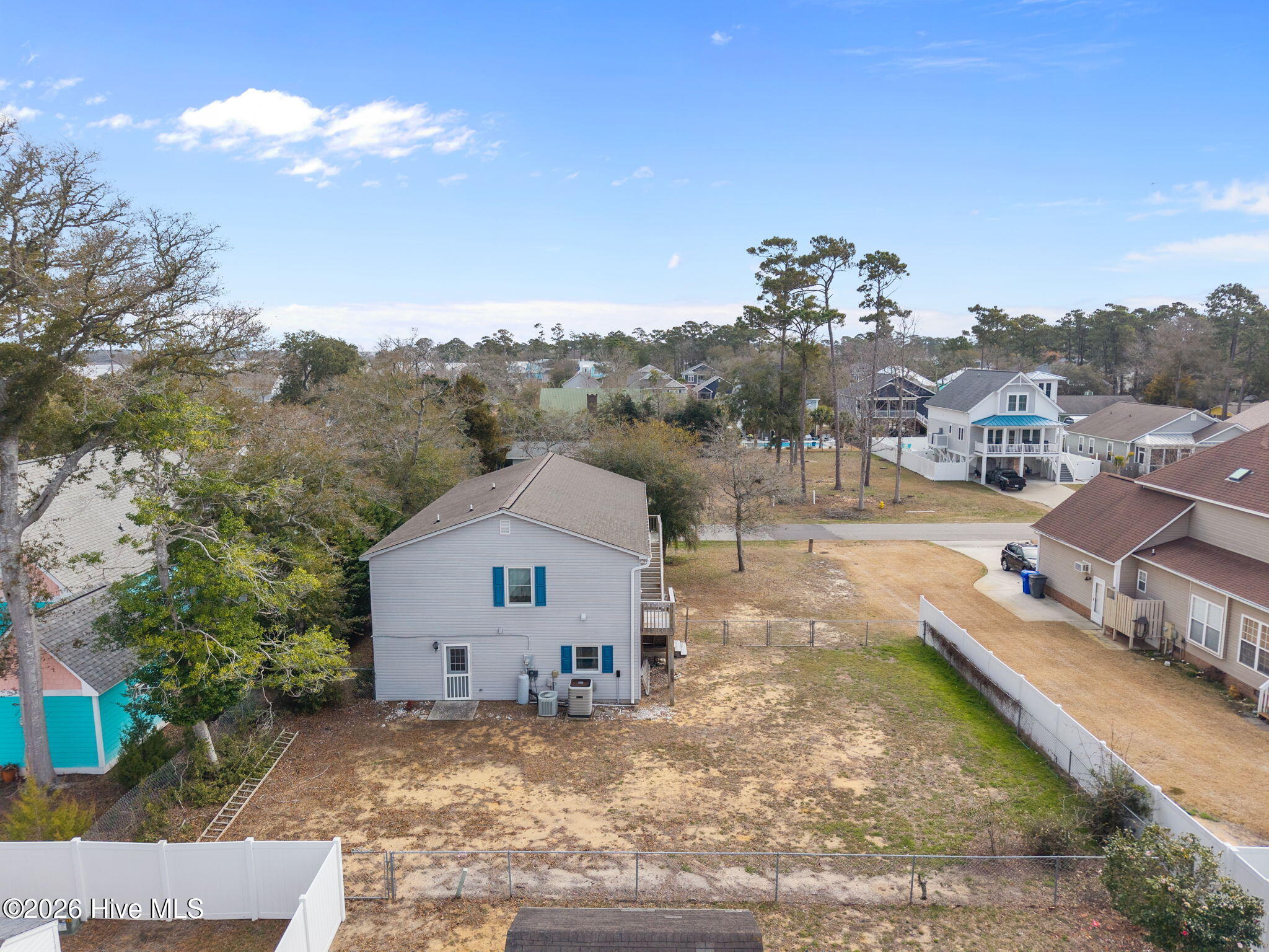 321 Ne 59th Street Property Photo 8
