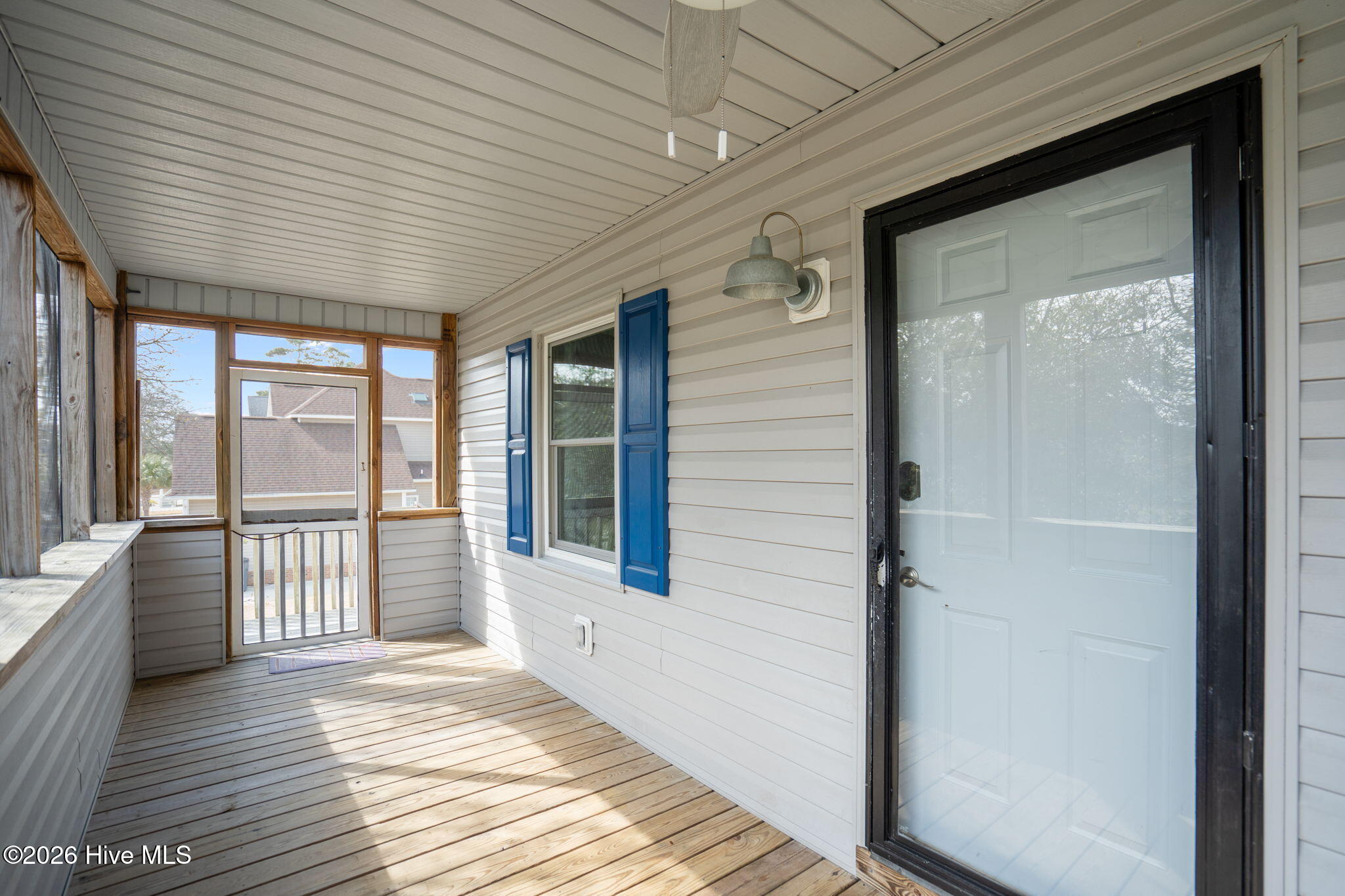 321 Ne 59th Street Property Photo 11