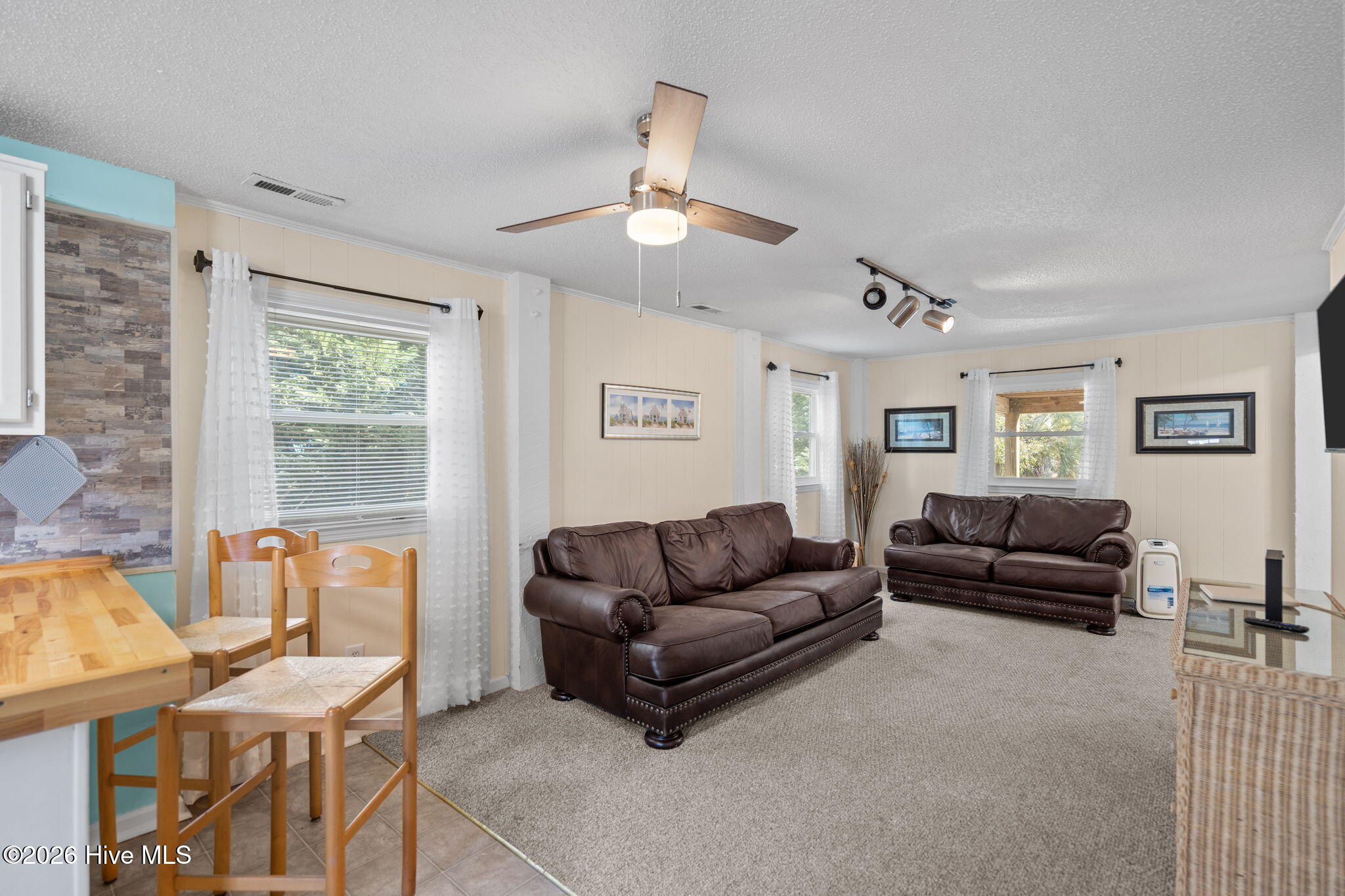 321 Ne 59th Street Property Photo 41
