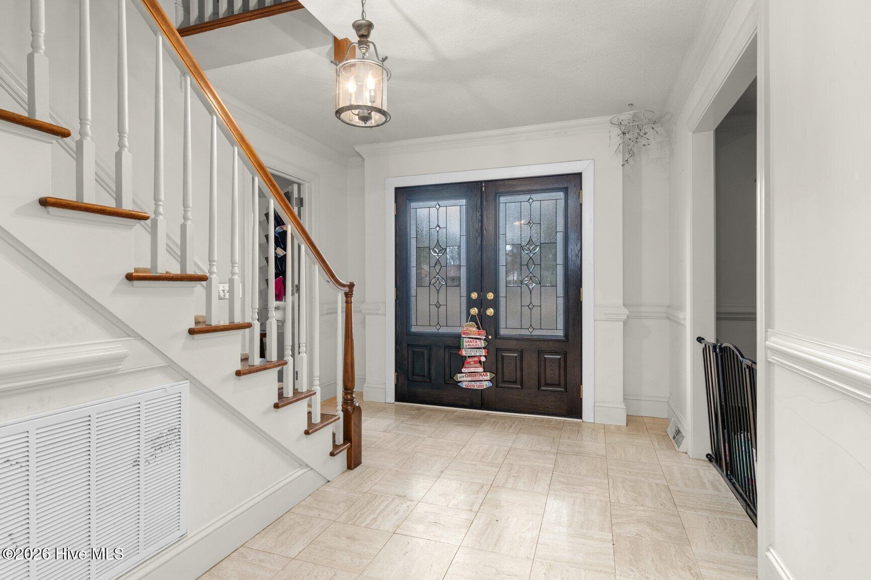 803 E Beechtree Drive Property Photo 6