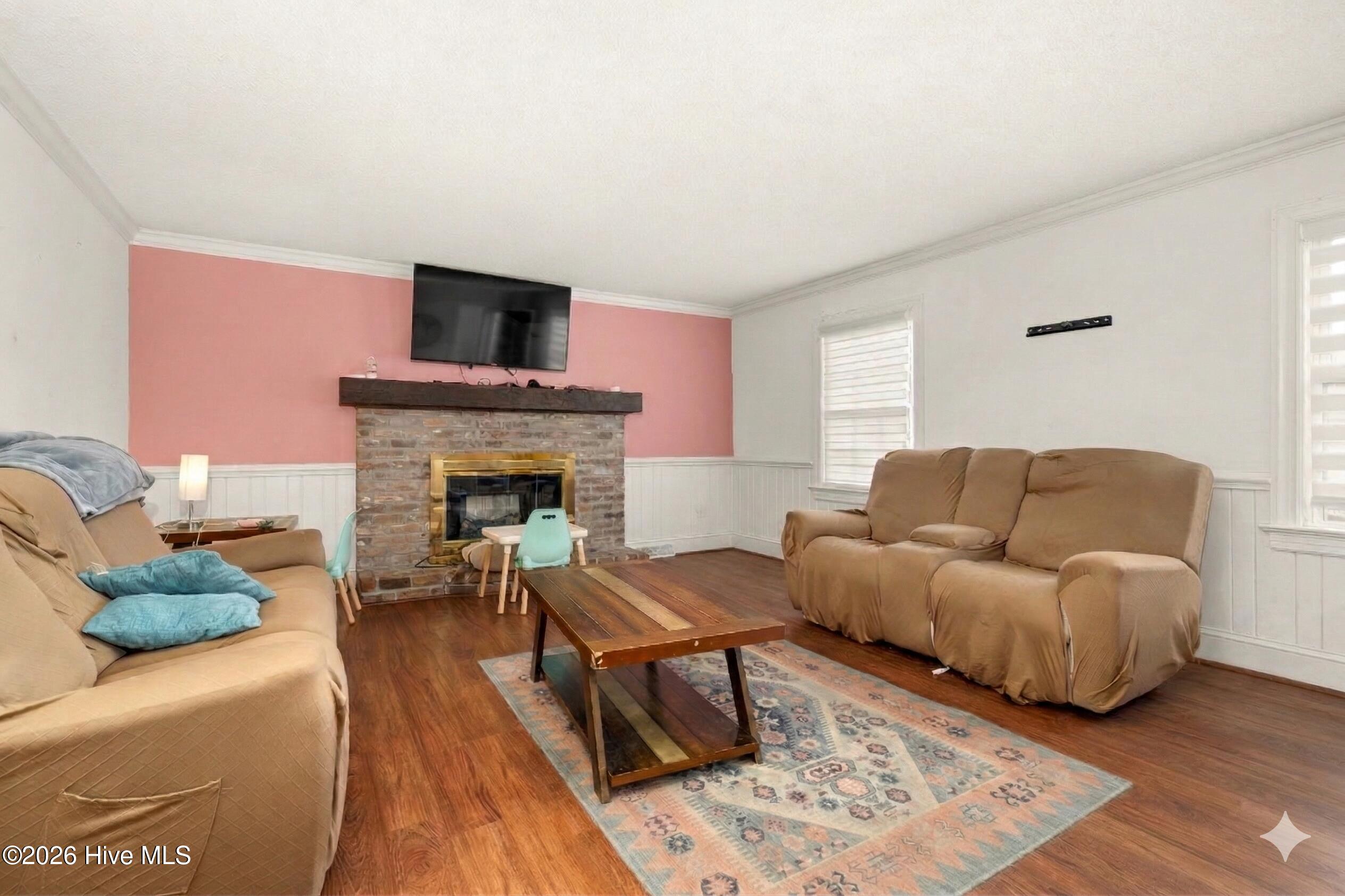 803 E Beechtree Drive Property Photo 9
