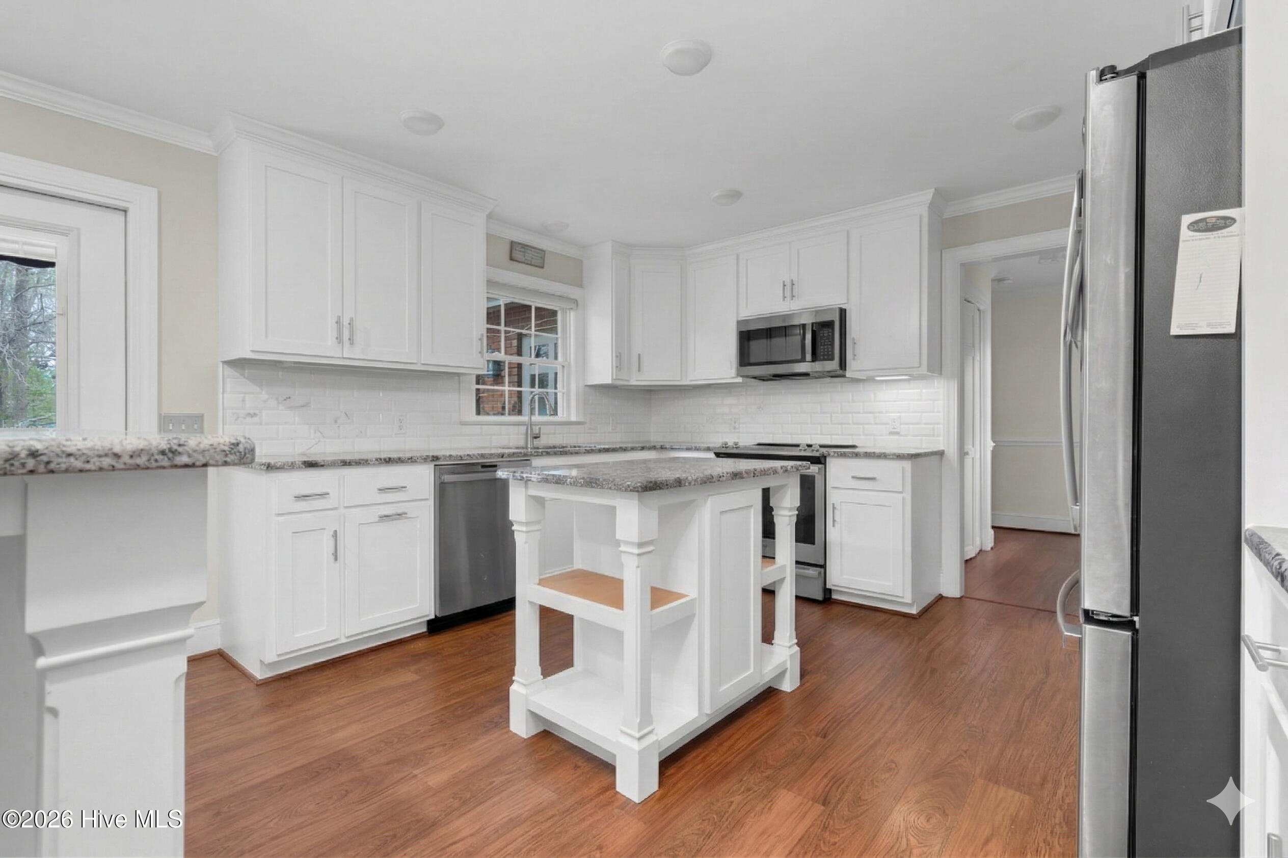 803 E Beechtree Drive Property Photo 12