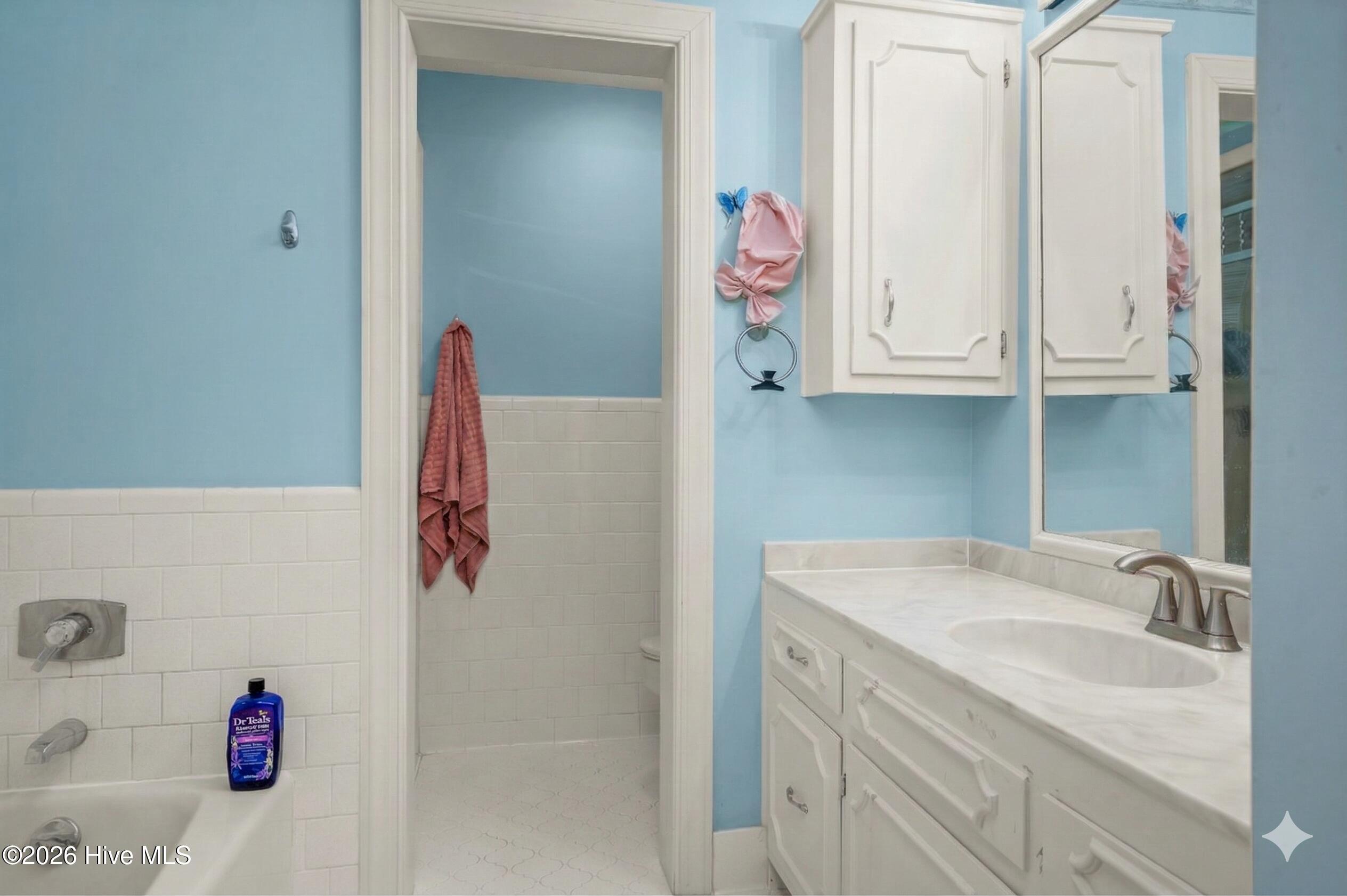 803 E Beechtree Drive Property Photo 20