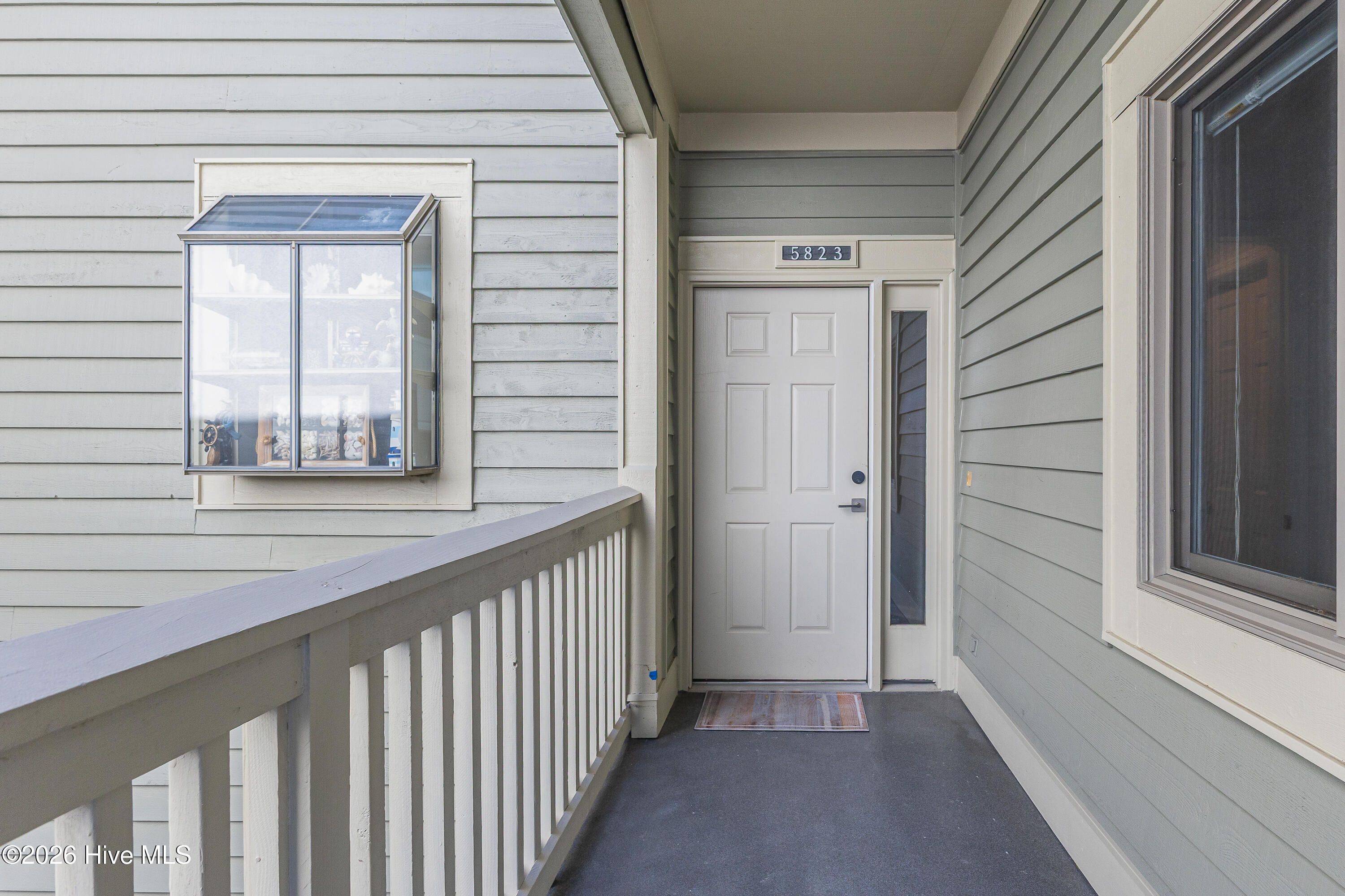 1551 Spinnaker Drive 5823 Property Photo 4