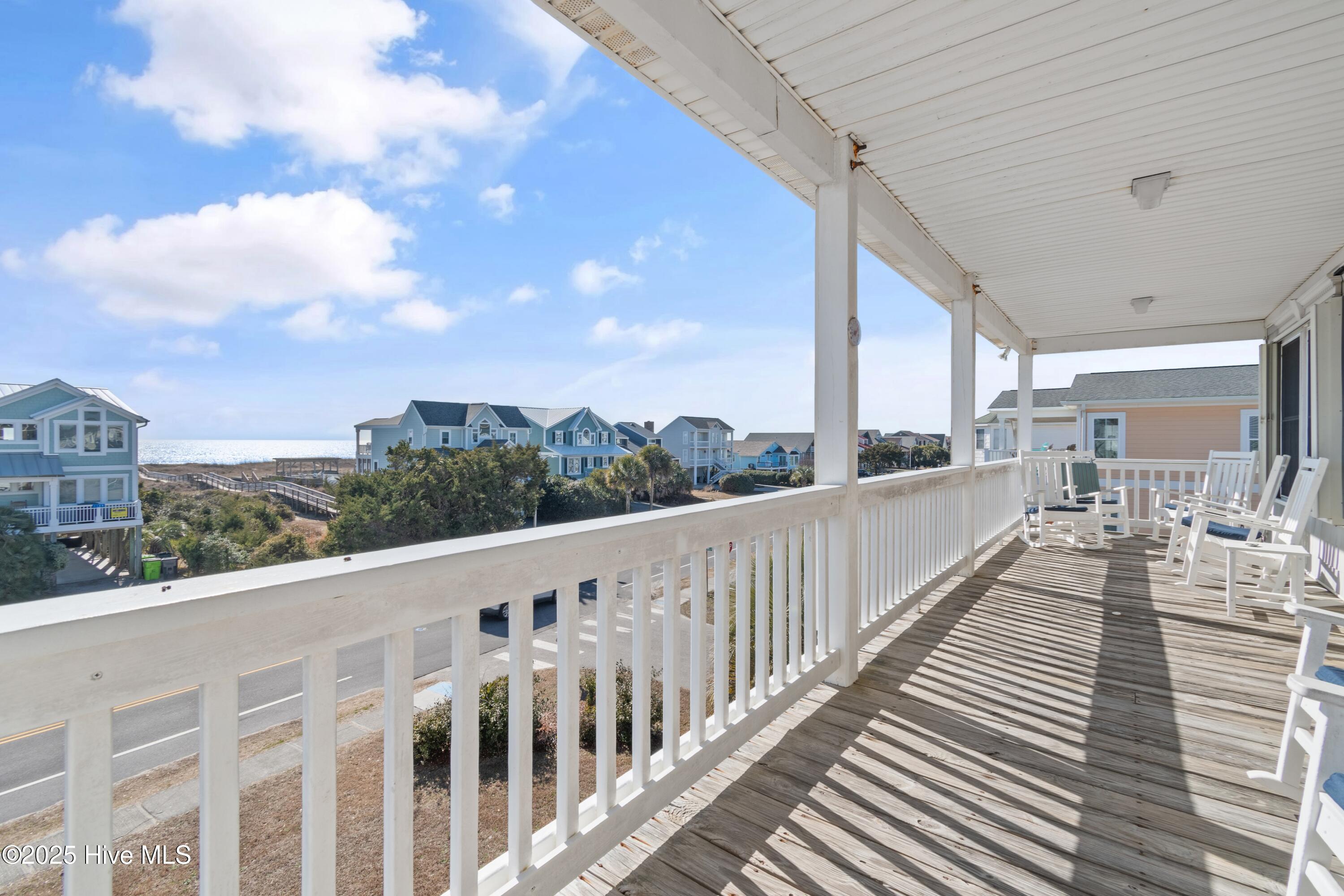 1126 Ocean Boulevard W Property Photo 6