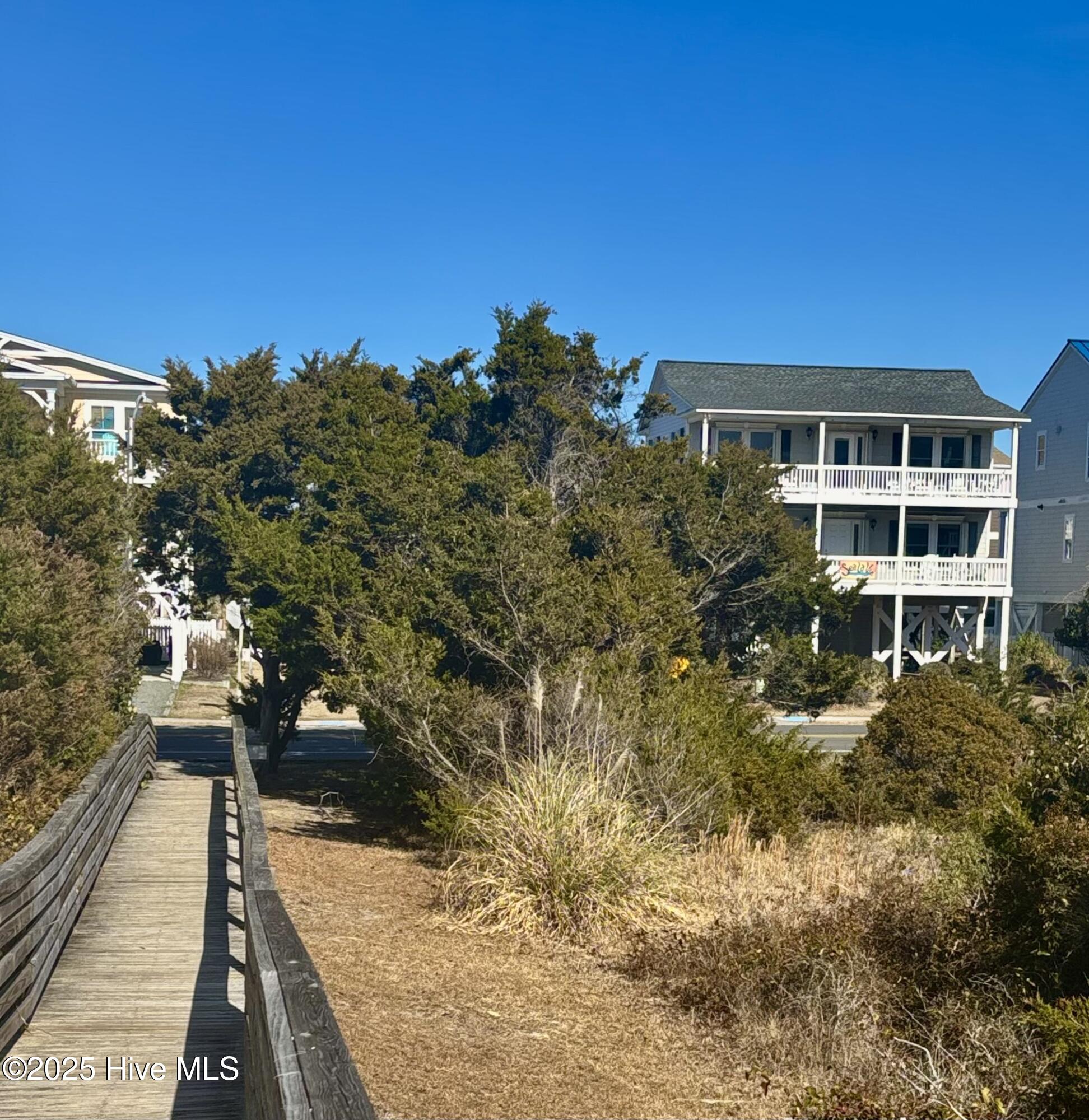1126 Ocean Boulevard W Property Photo 12