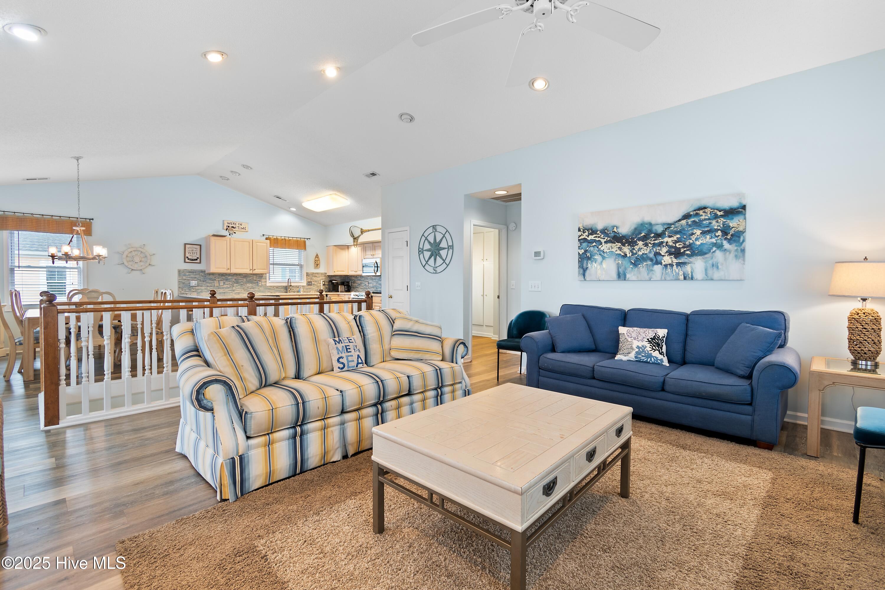 1126 Ocean Boulevard W Property Photo 20