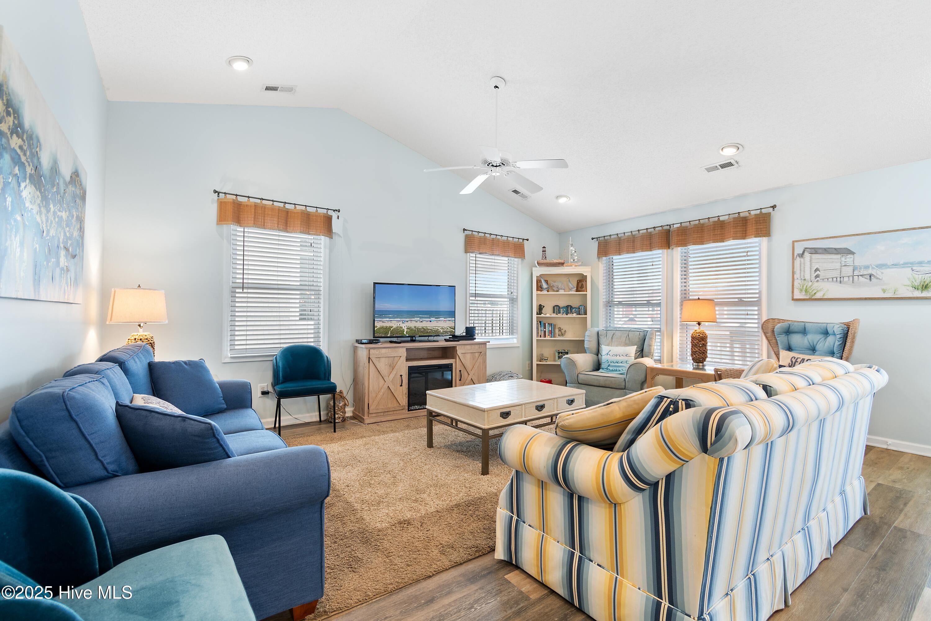 1126 Ocean Boulevard W Property Photo 23