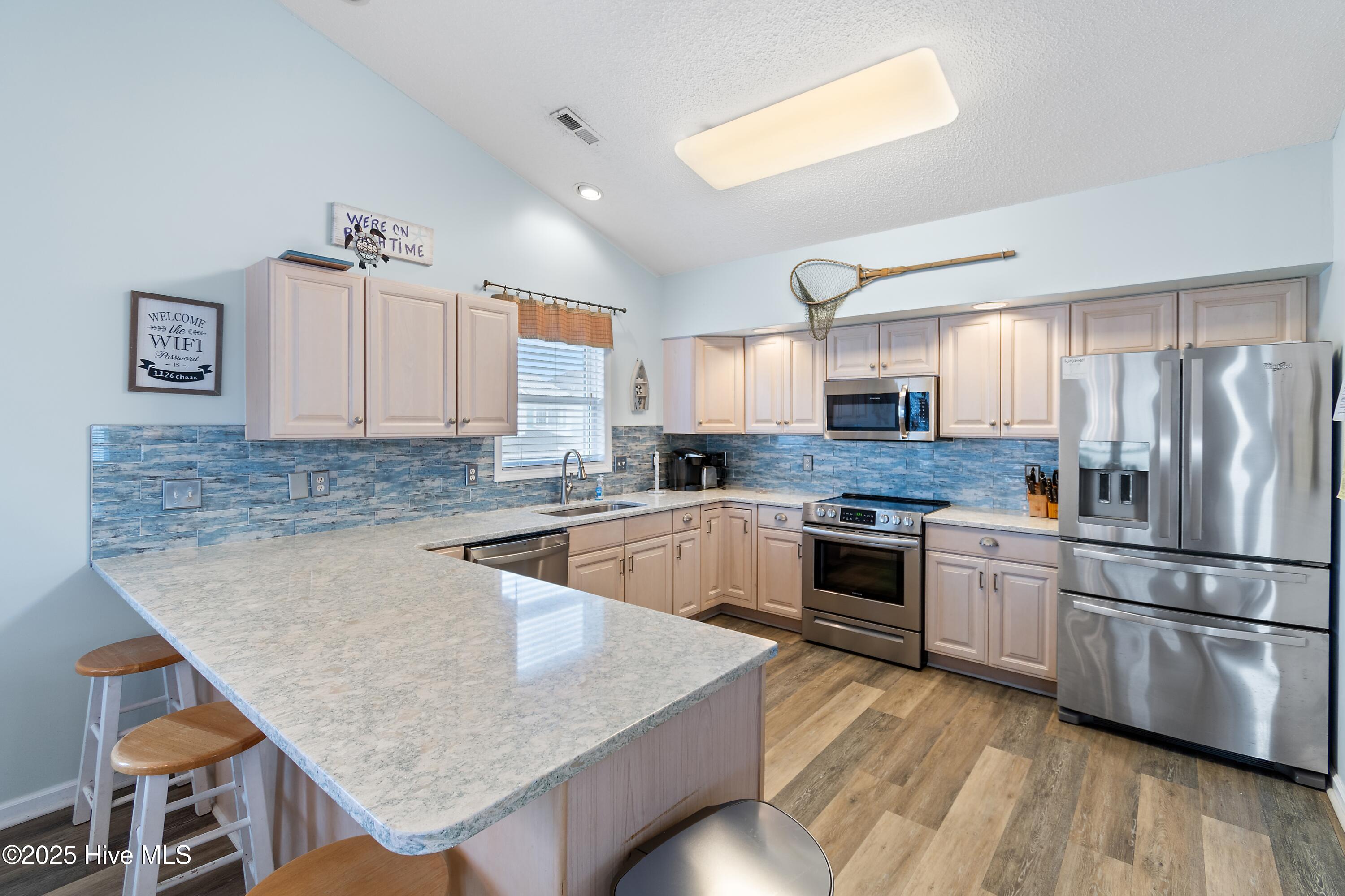 1126 Ocean Boulevard W Property Photo 27