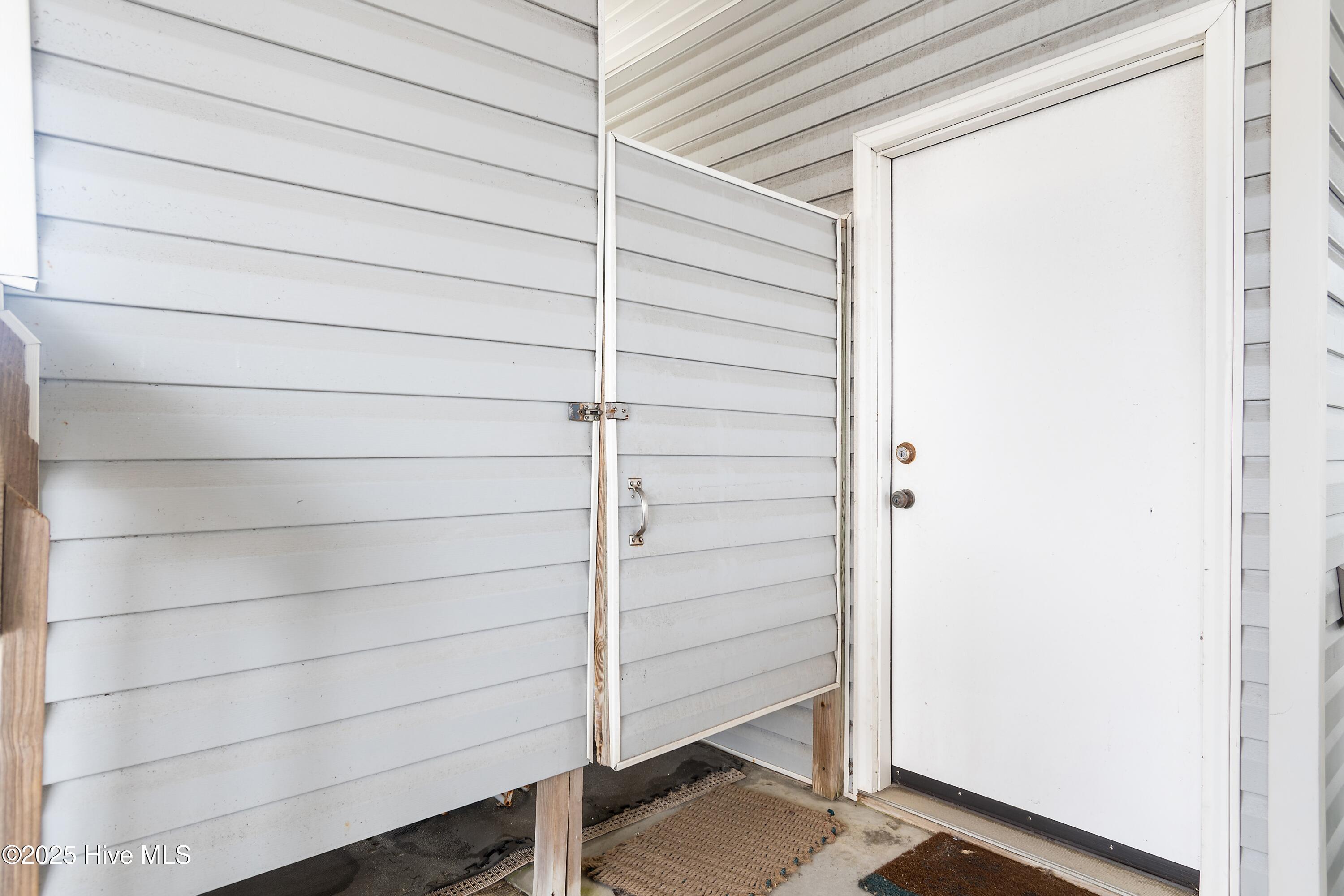 1126 Ocean Boulevard W Property Photo 44