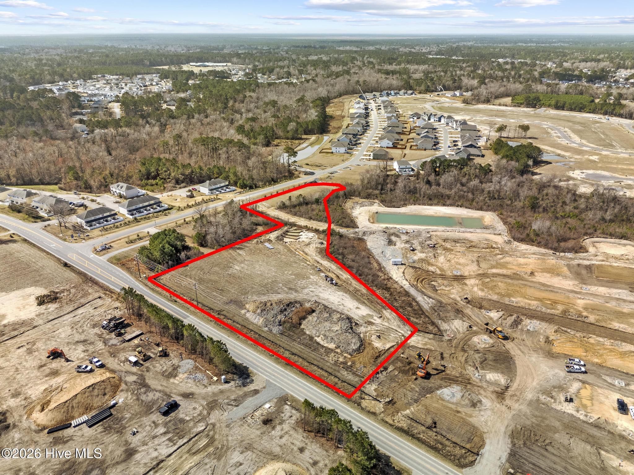 000 Queens Creek Road Property Photo 4