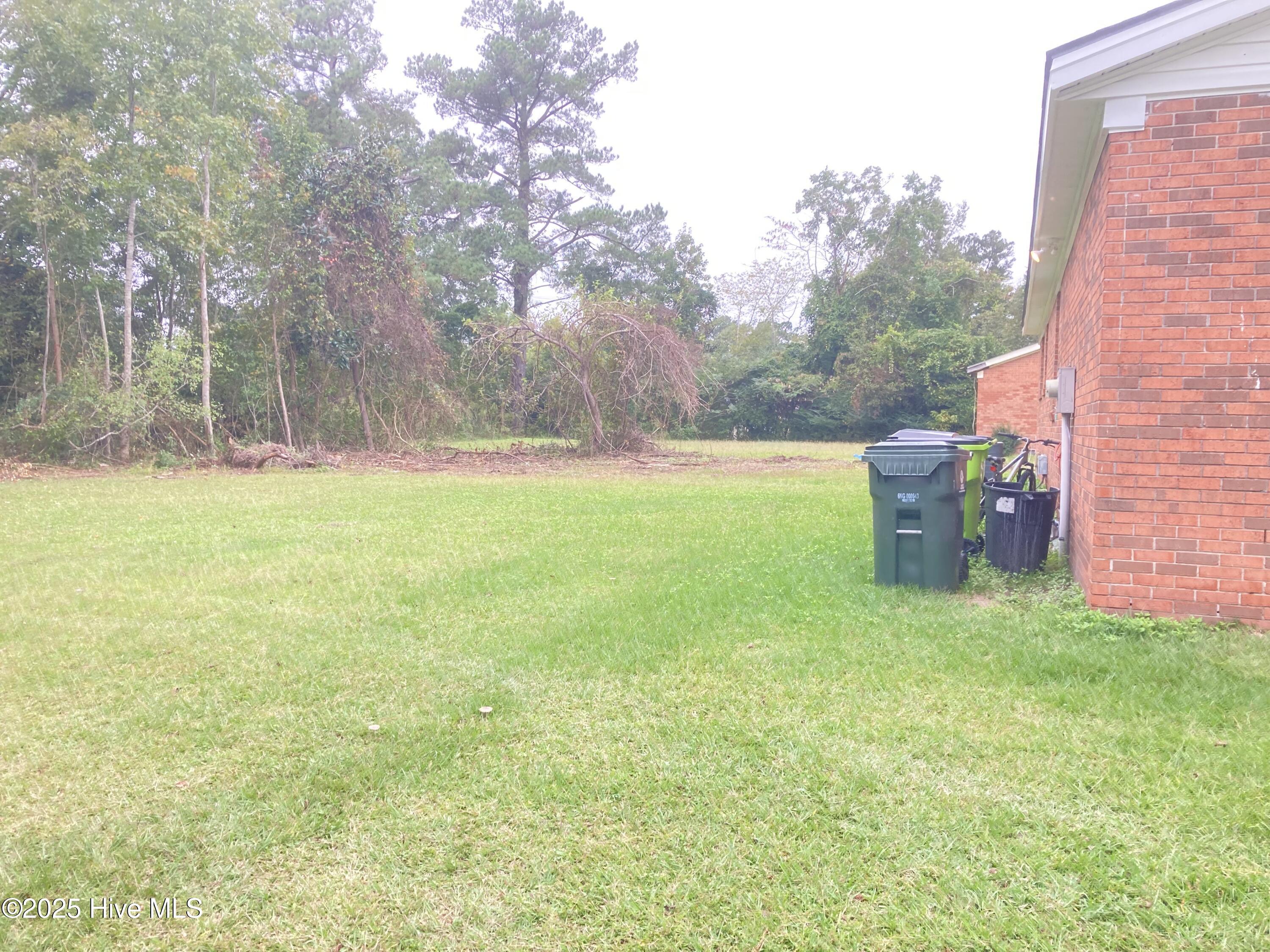 1405 Mockingbird Lane Property Photo 7