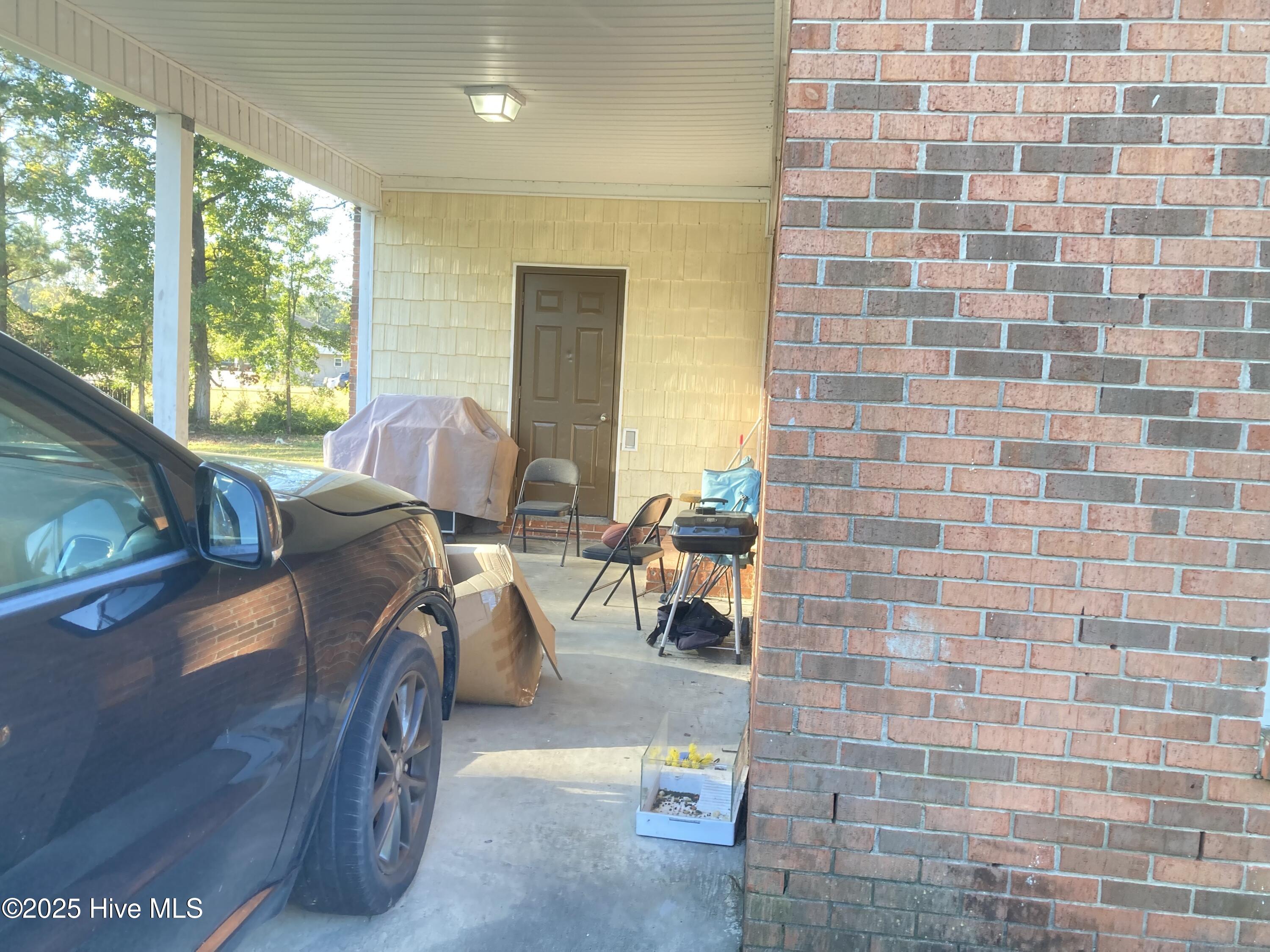1405 Mockingbird Lane Property Photo 10