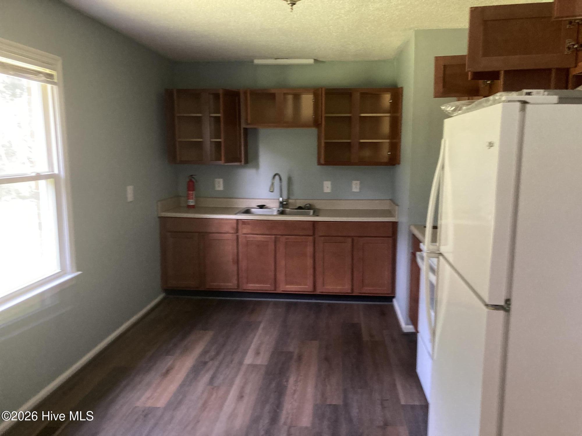 1405 Mockingbird Lane Property Photo 12