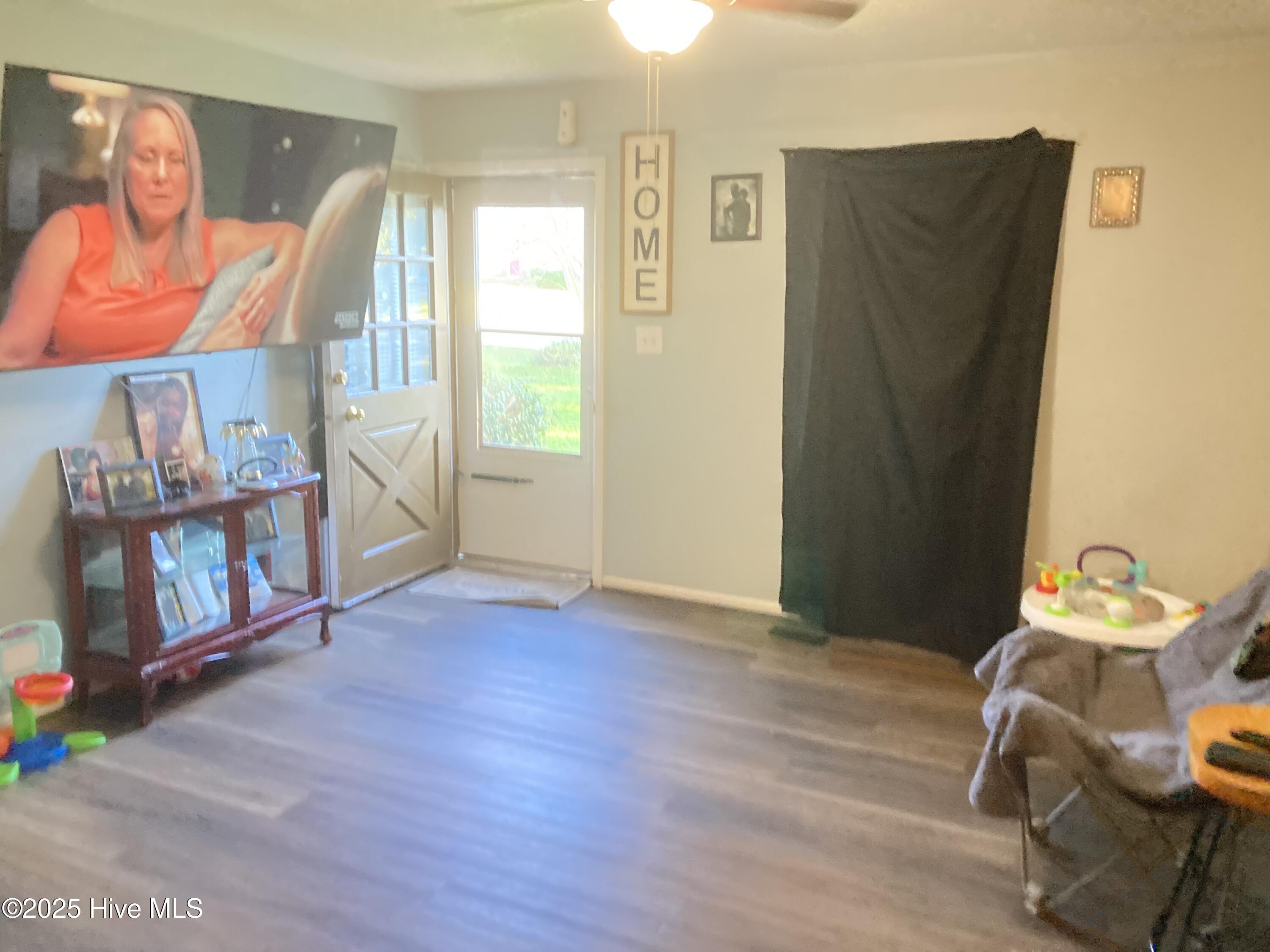 1405 Mockingbird Lane Property Photo 17