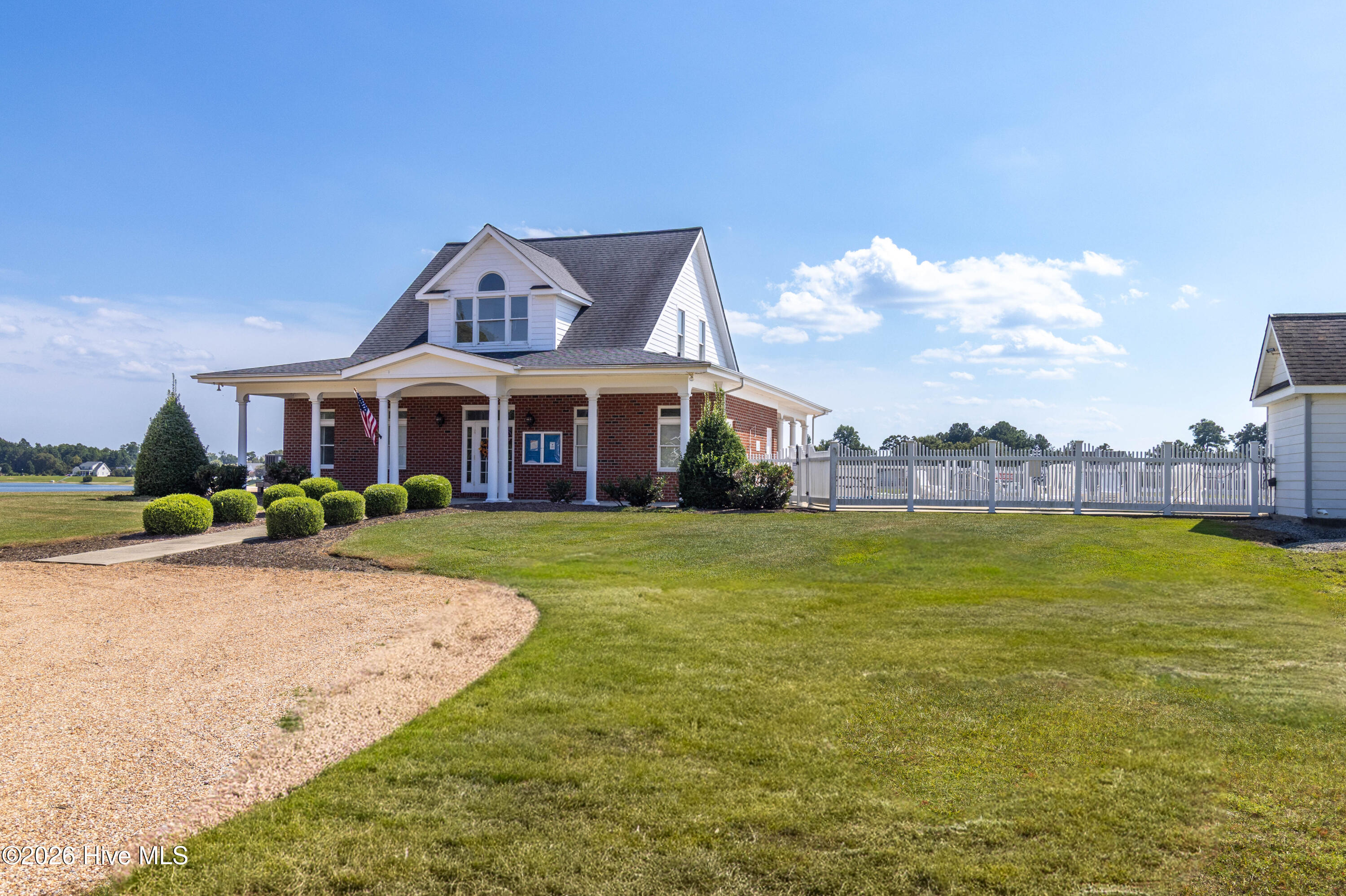 208 49 Schooner Landing Drive Property Photo 7
