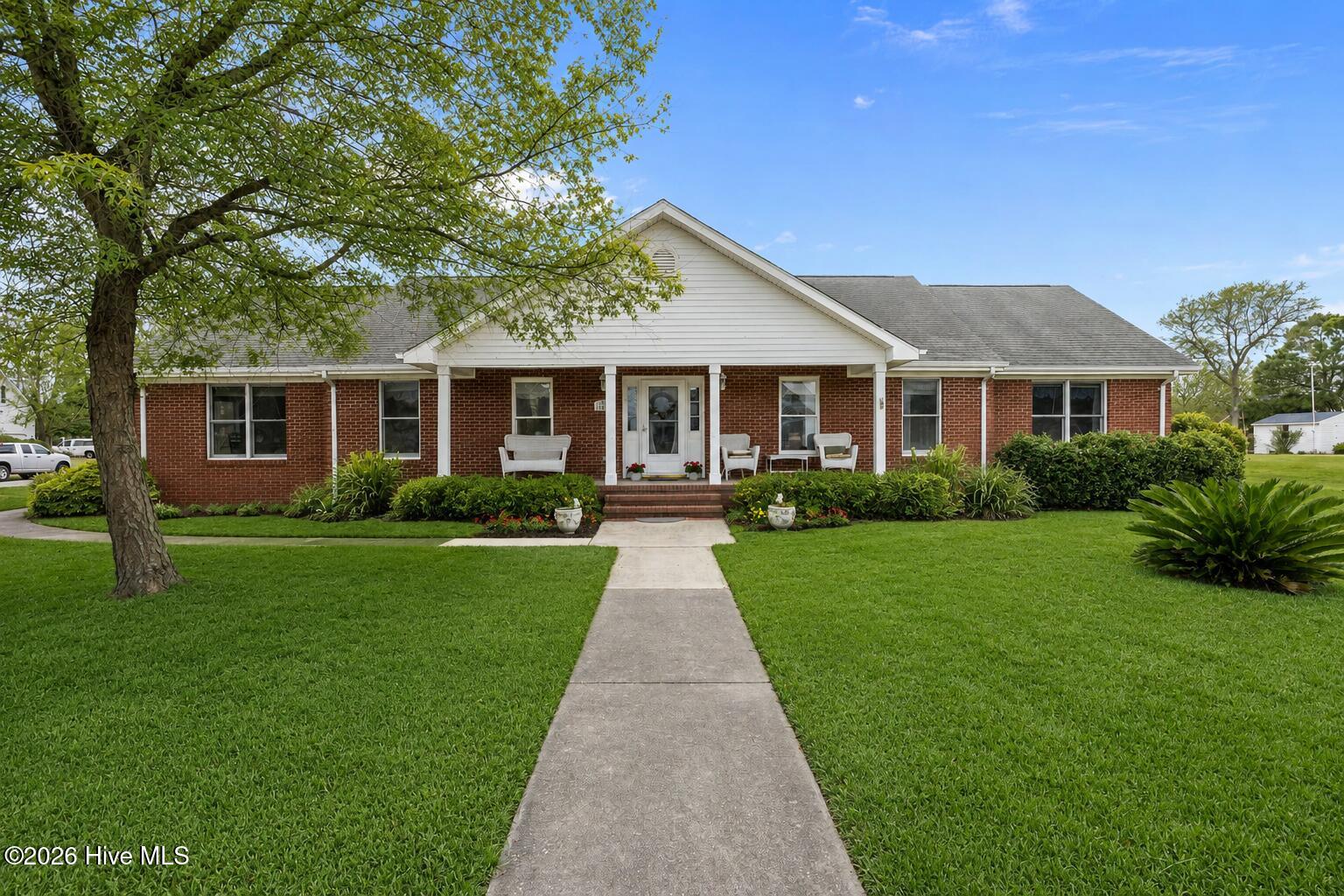 1601 River Bluff Road Property Photo 2