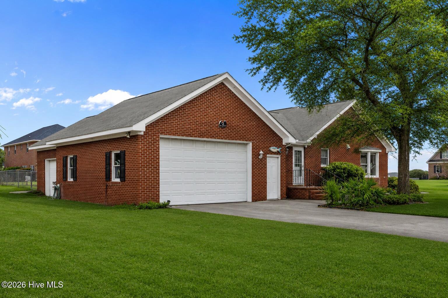 1601 River Bluff Road Property Photo 32