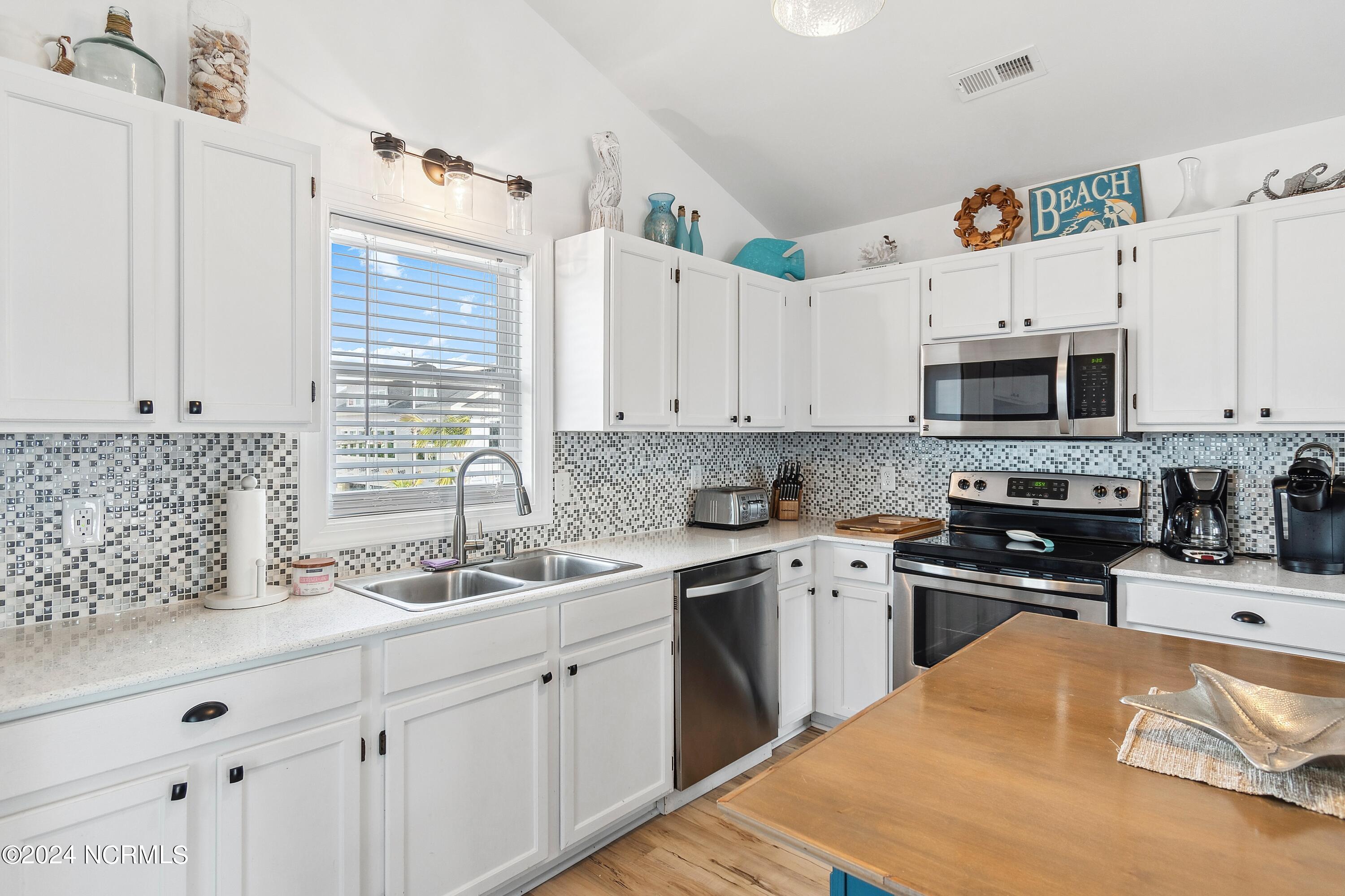 130 Crab Street Property Photo 7