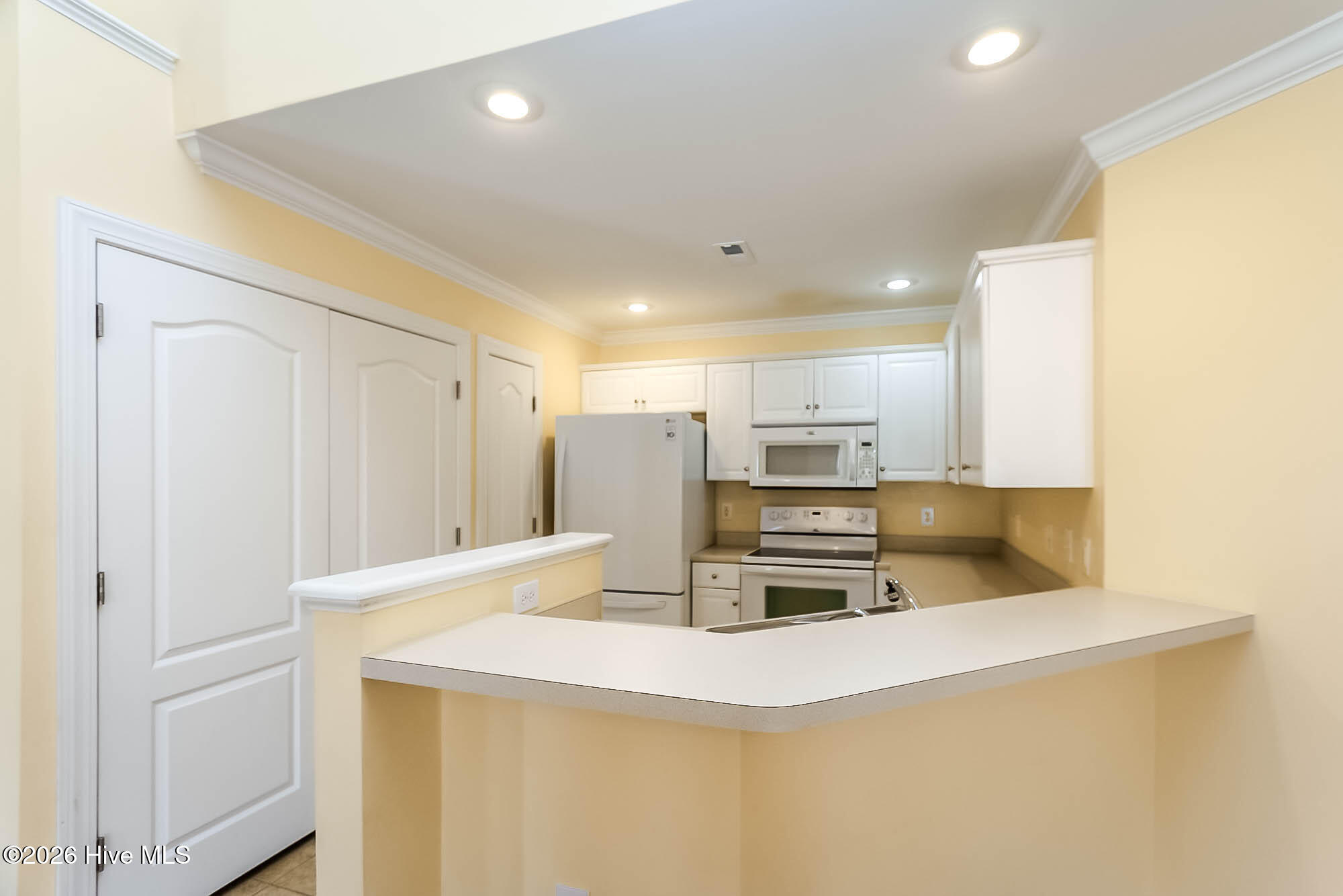 212 Diamond Cove Property Photo 6