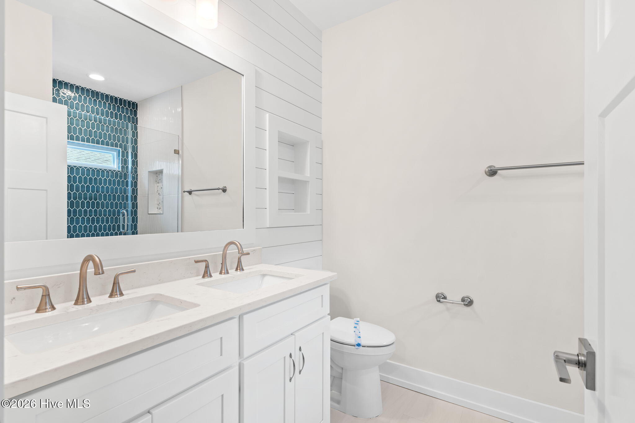 310 Ne 58th Street Property Photo 15