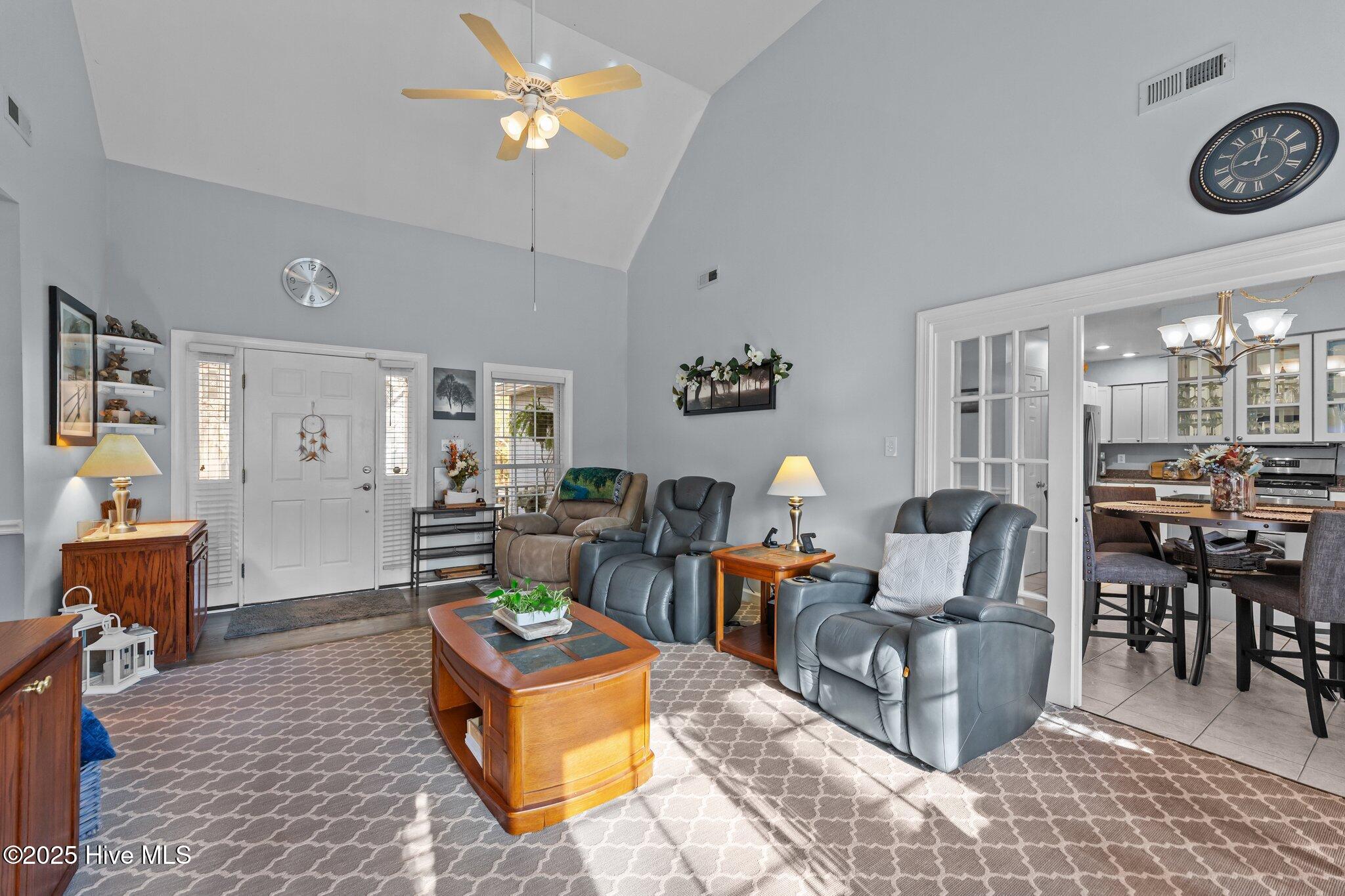 106 Windlass Way Property Photo 3