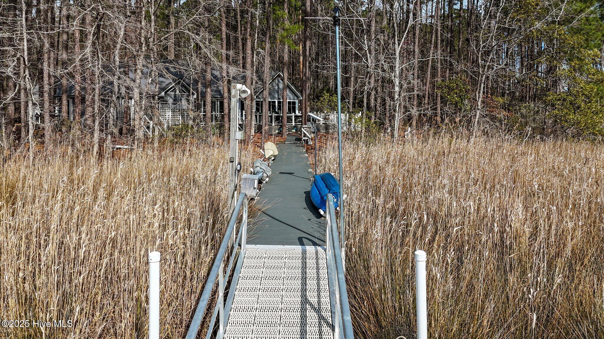 106 Windlass Way Property Photo 38