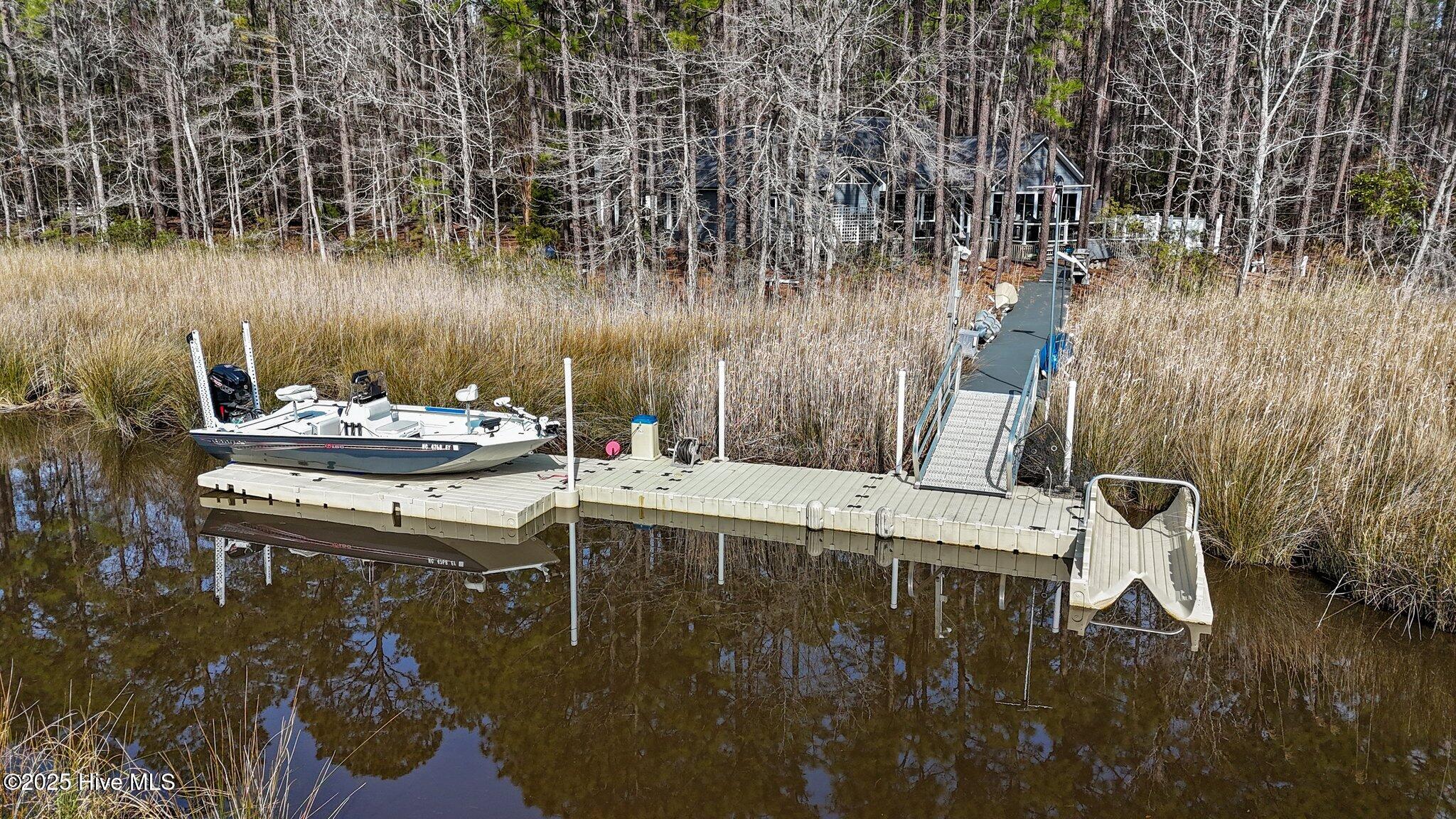 106 Windlass Way Property Photo 40