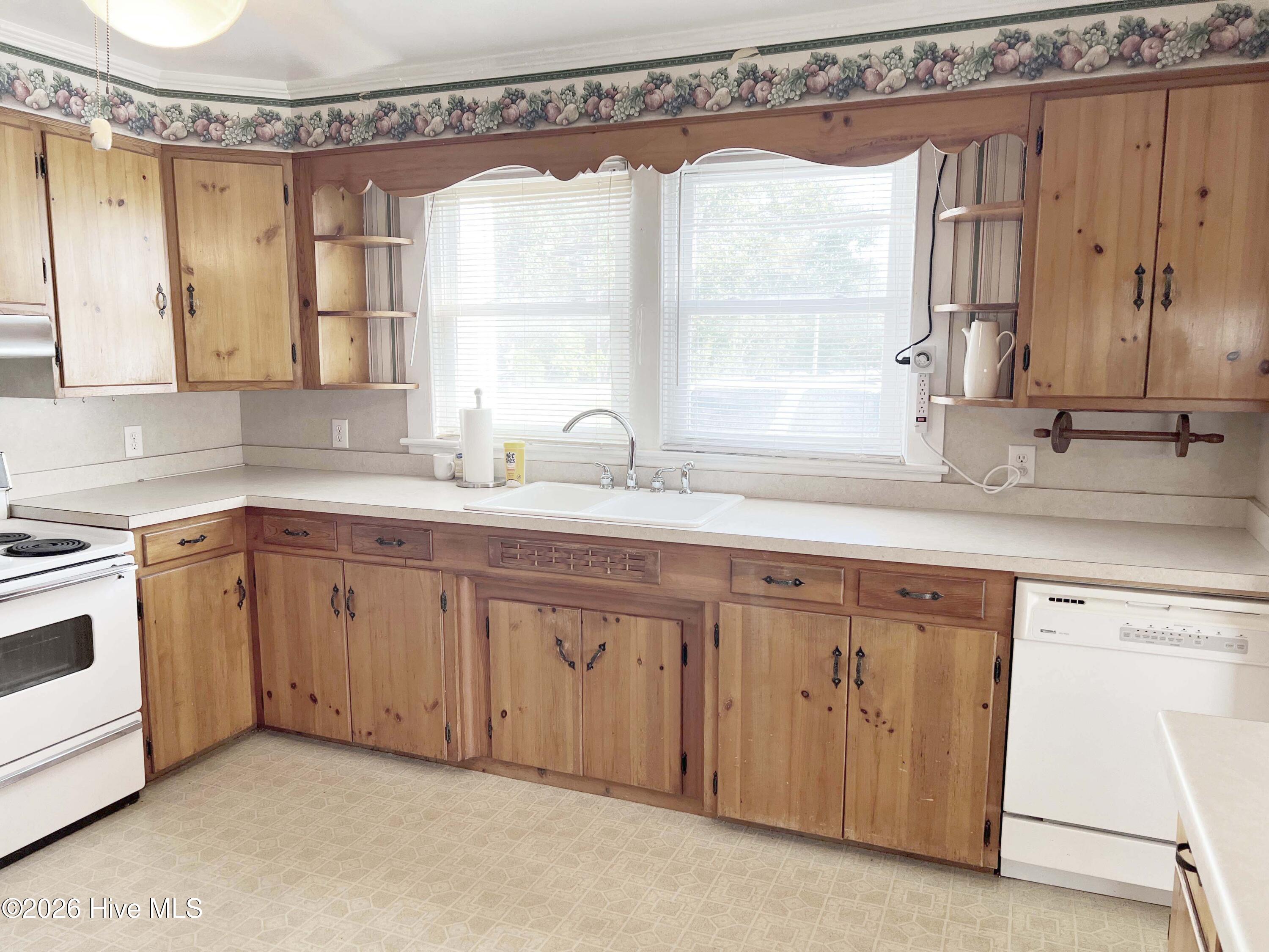 167 Lake Road Property Photo 23