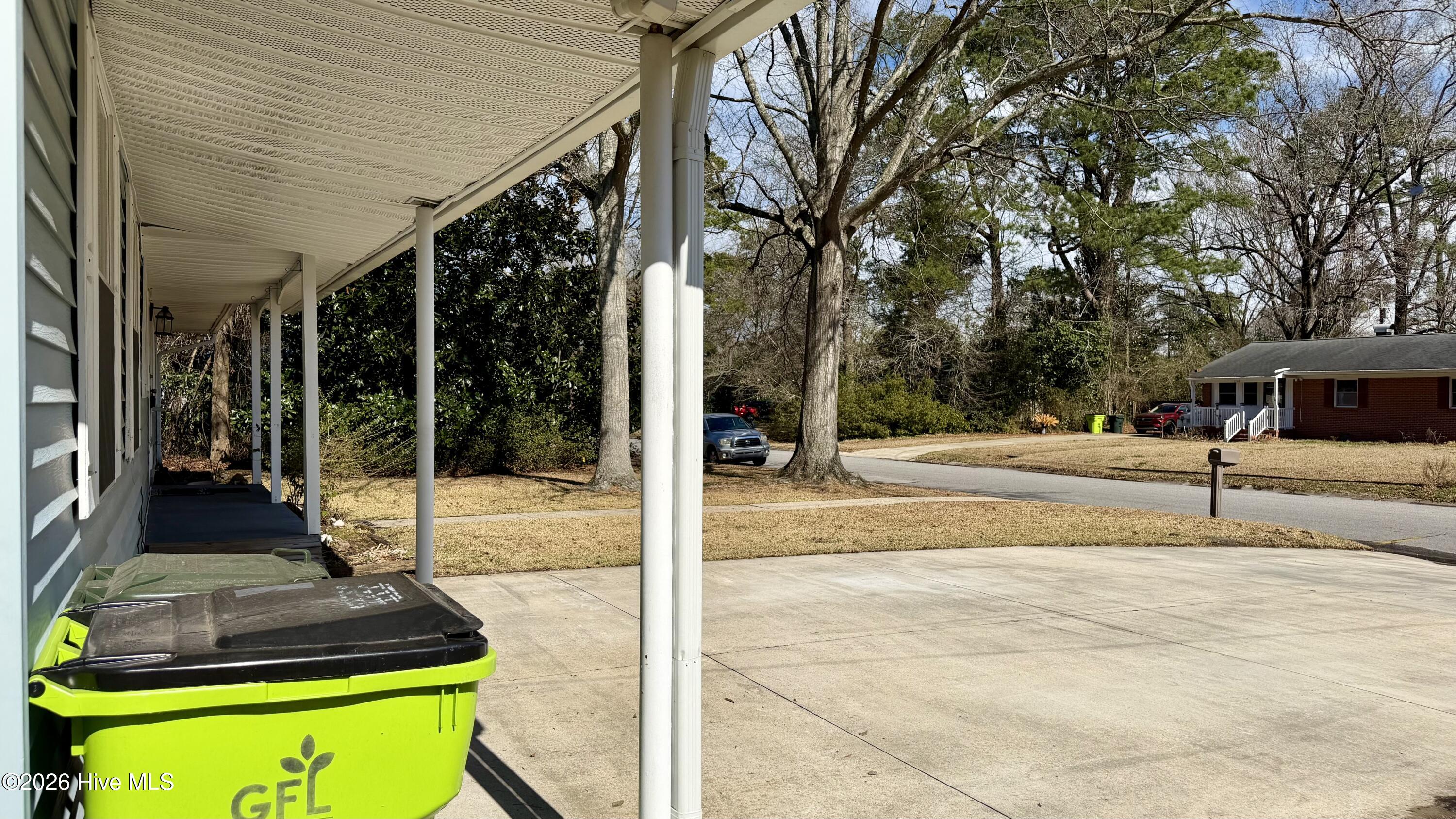 1113 Cherry Tree Drive Property Photo 6