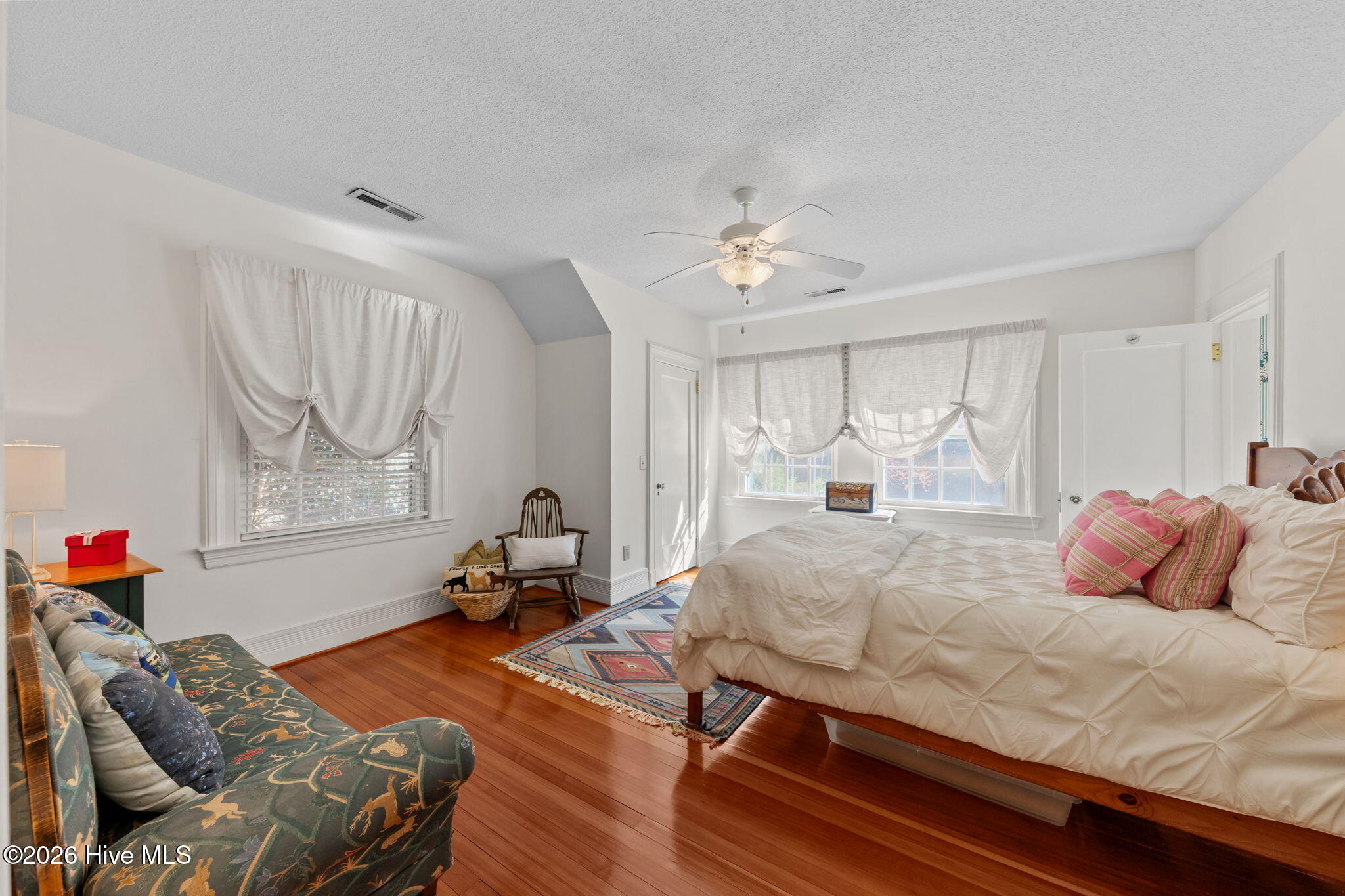 55 Linden Road Property Photo 32