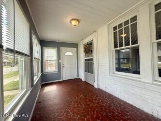 517 W North Street W Property Photo 4