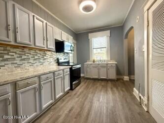 517 W North Street W Property Photo 24