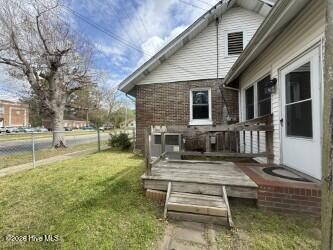 517 W North Street W Property Photo 35