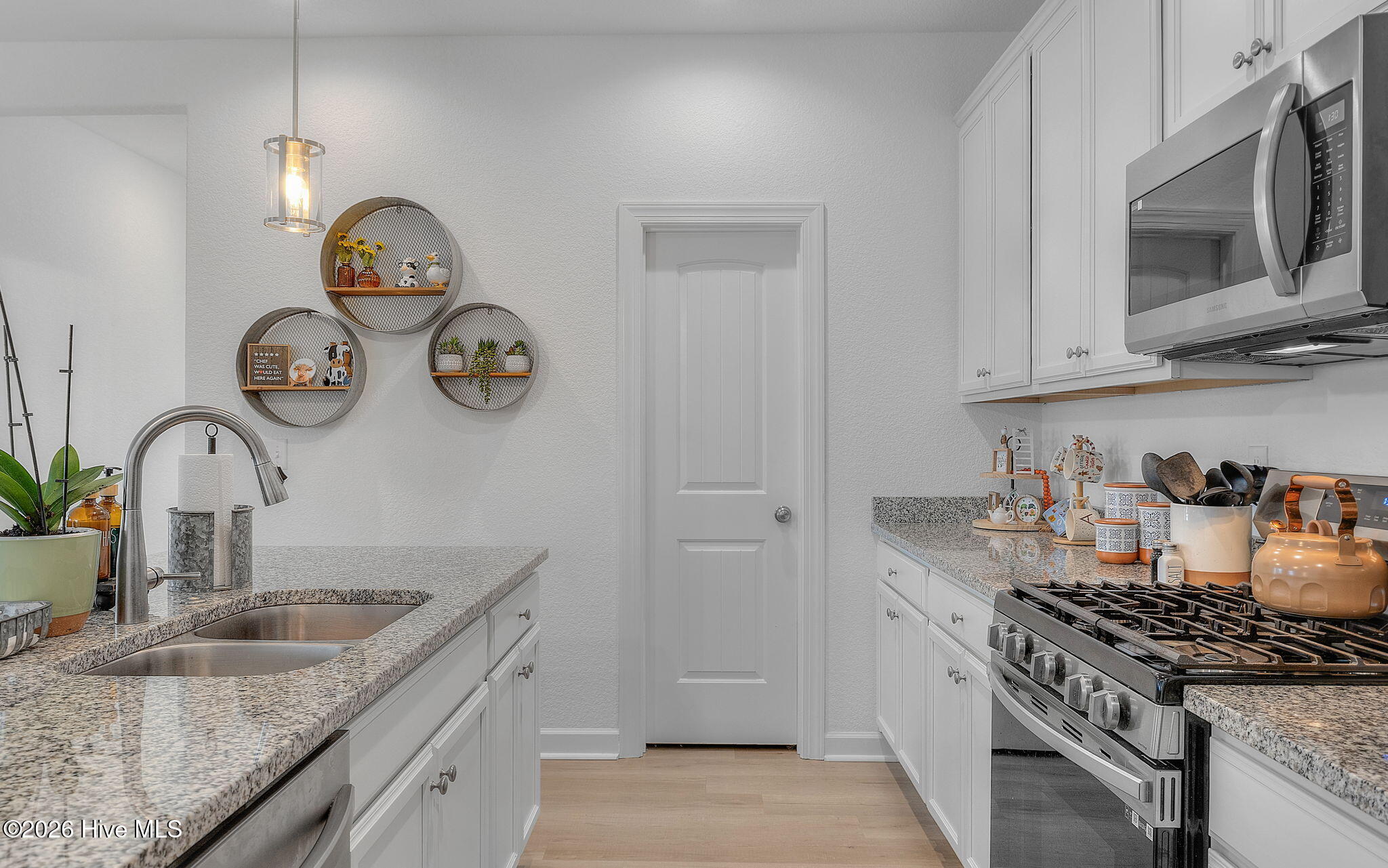 119 Iris Circle Property Photo 14