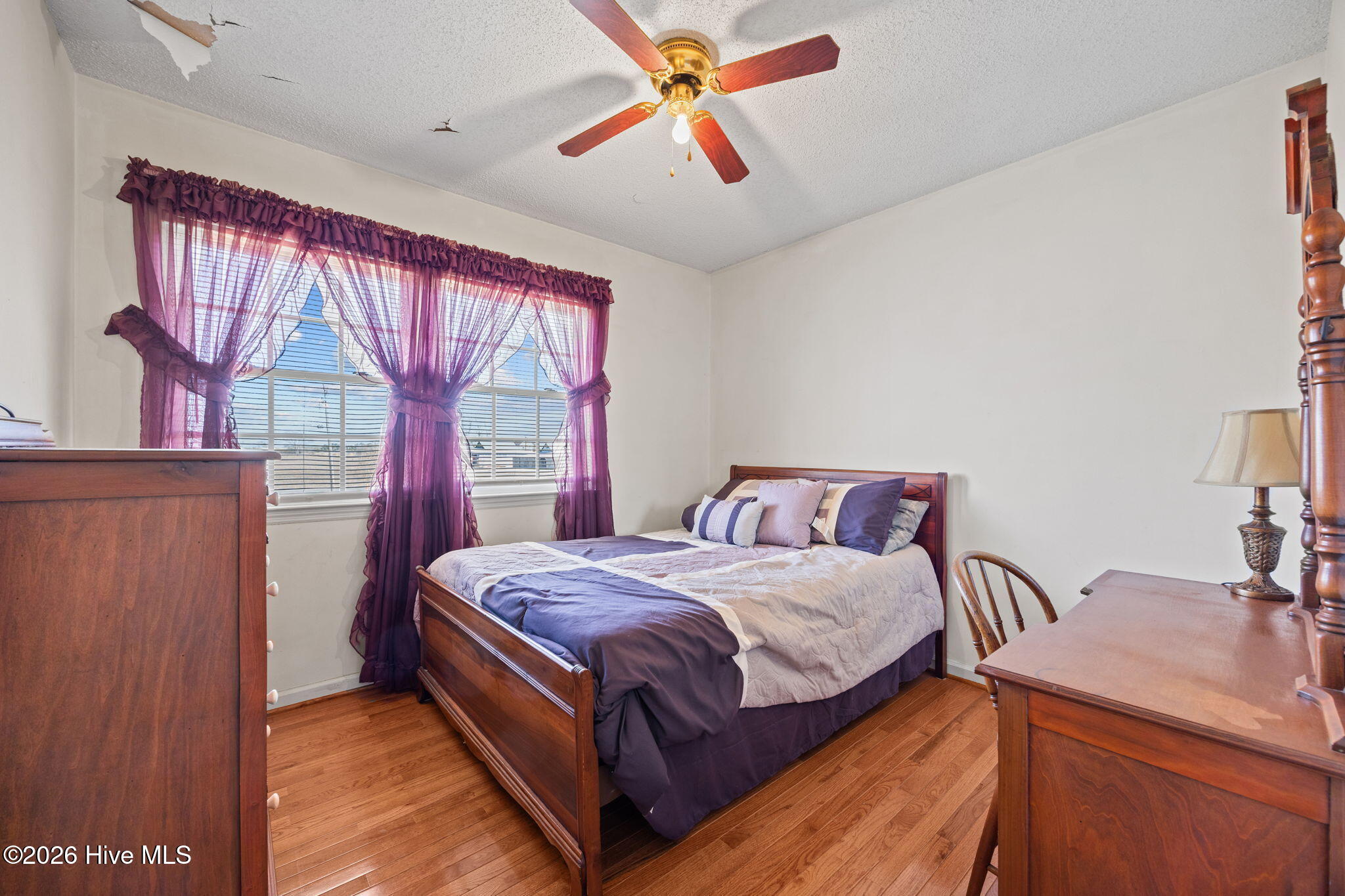 2575 White Plains Road Property Photo 18