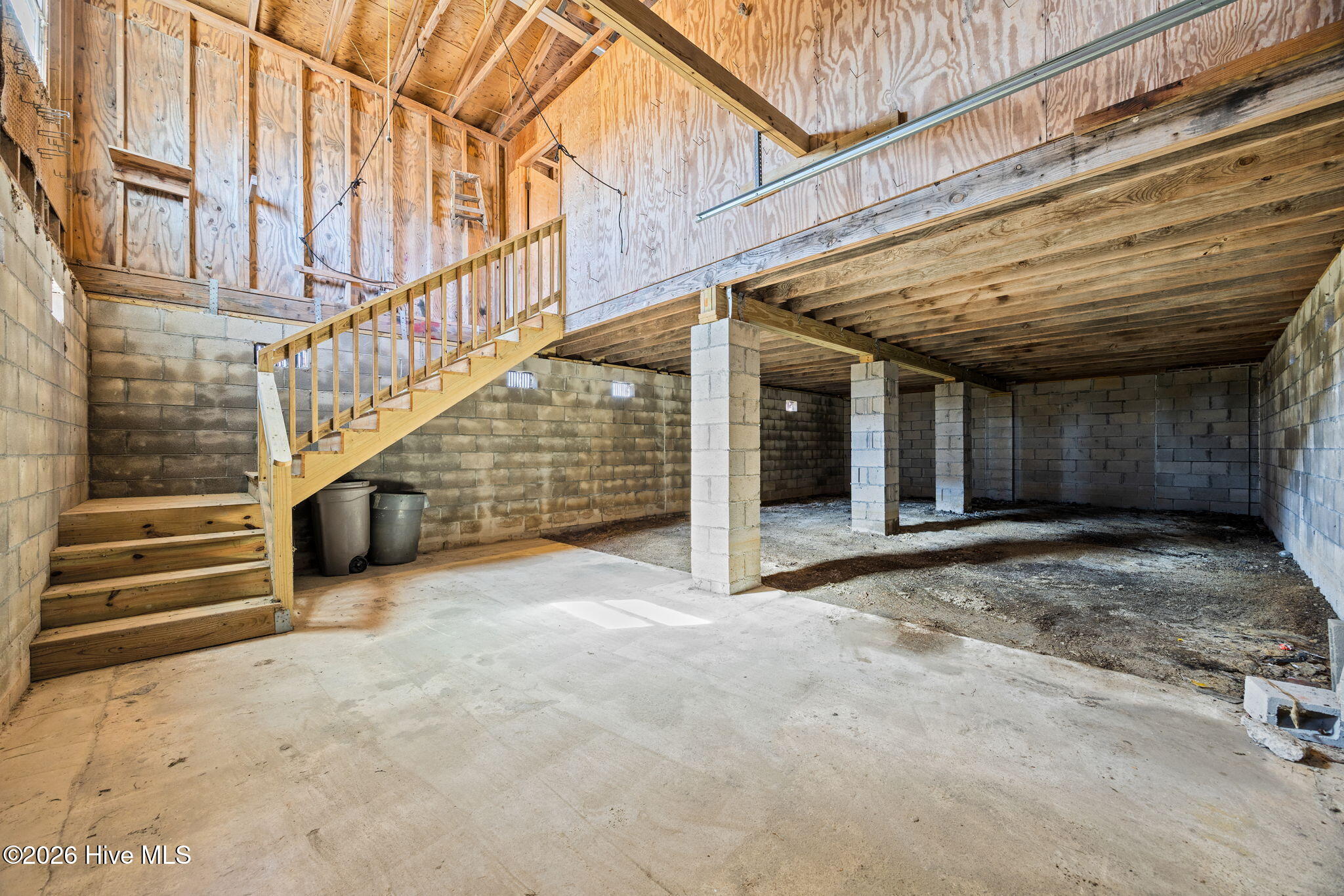 2575 White Plains Road Property Photo 20