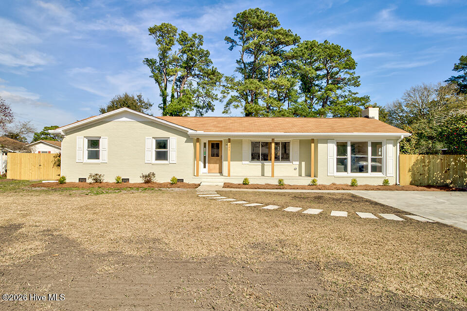 205 Spartan Road Property Photo 4