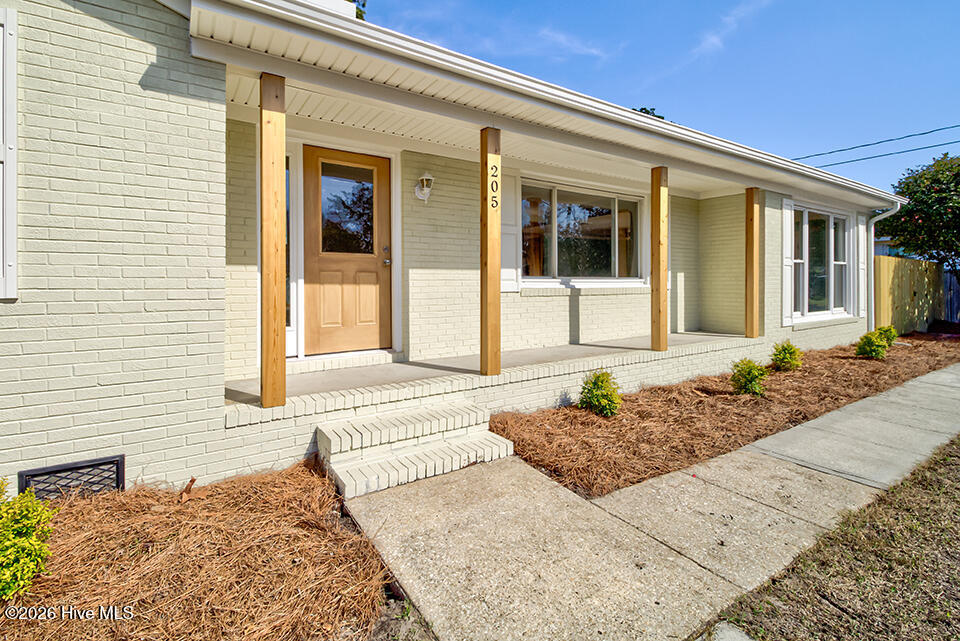 205 Spartan Road Property Photo 5