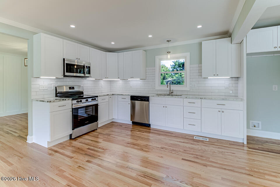 205 Spartan Road Property Photo 23