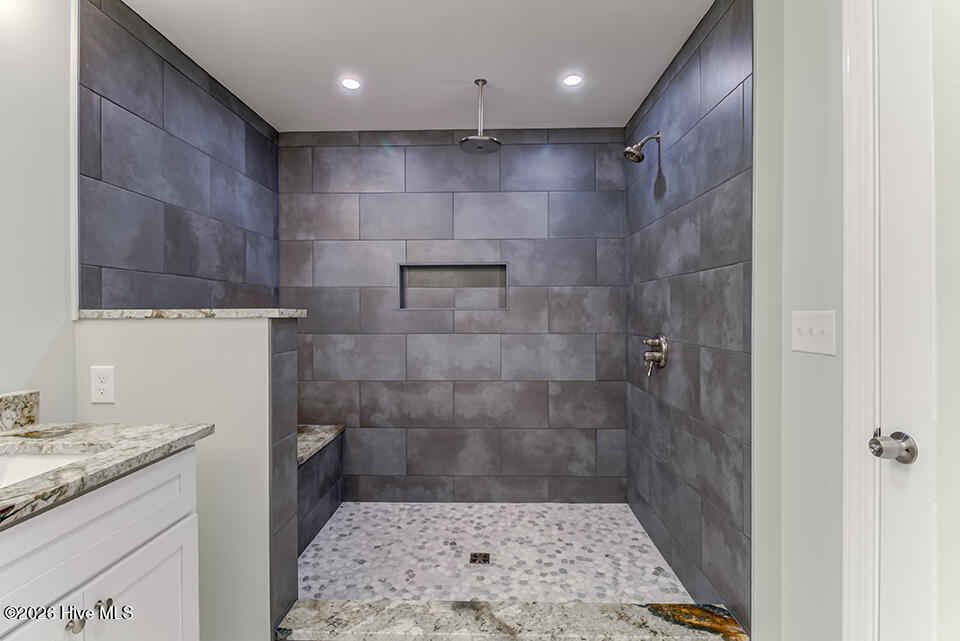 205 Spartan Road Property Photo 35