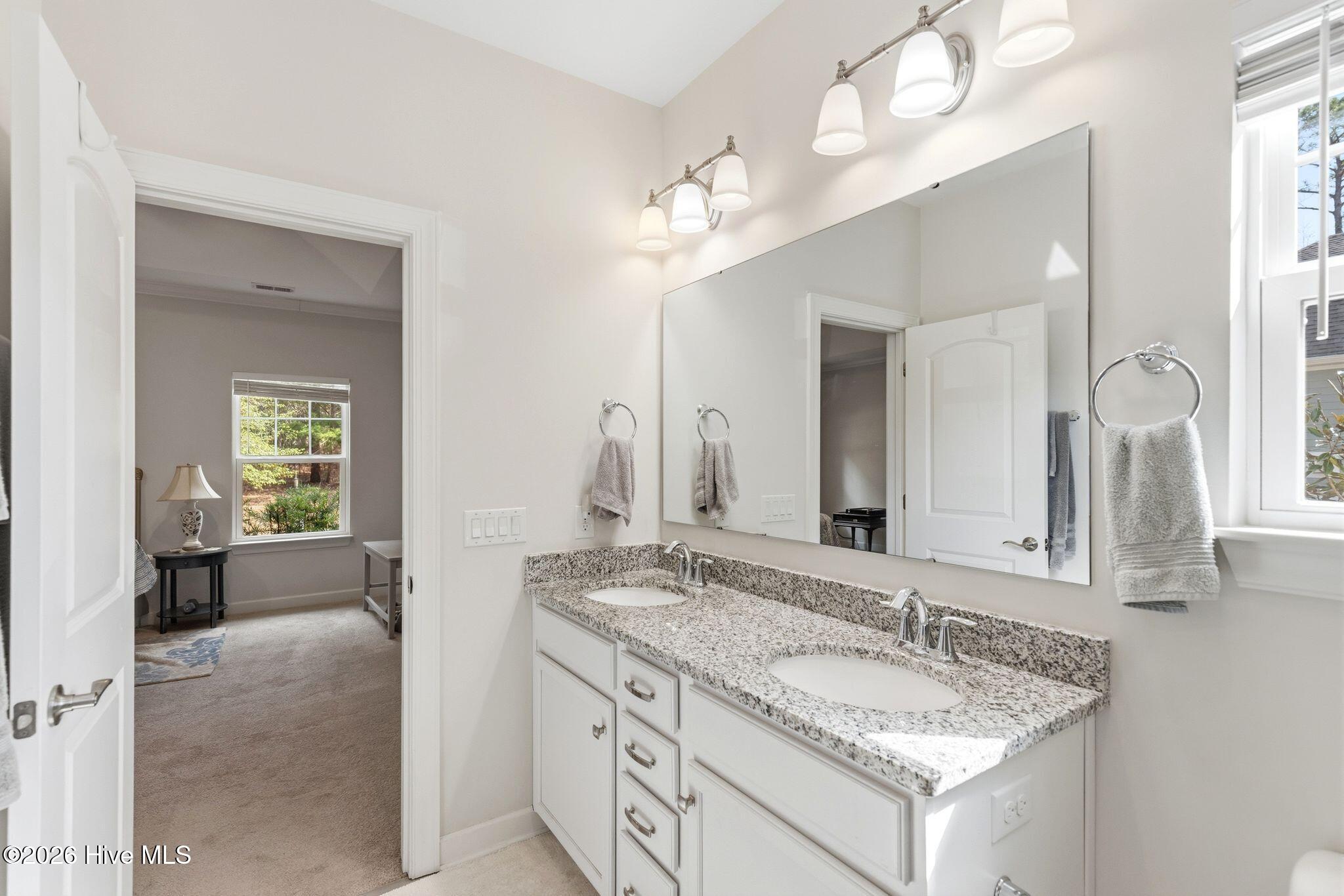 160 Lockhaven Drive Se Property Photo 23