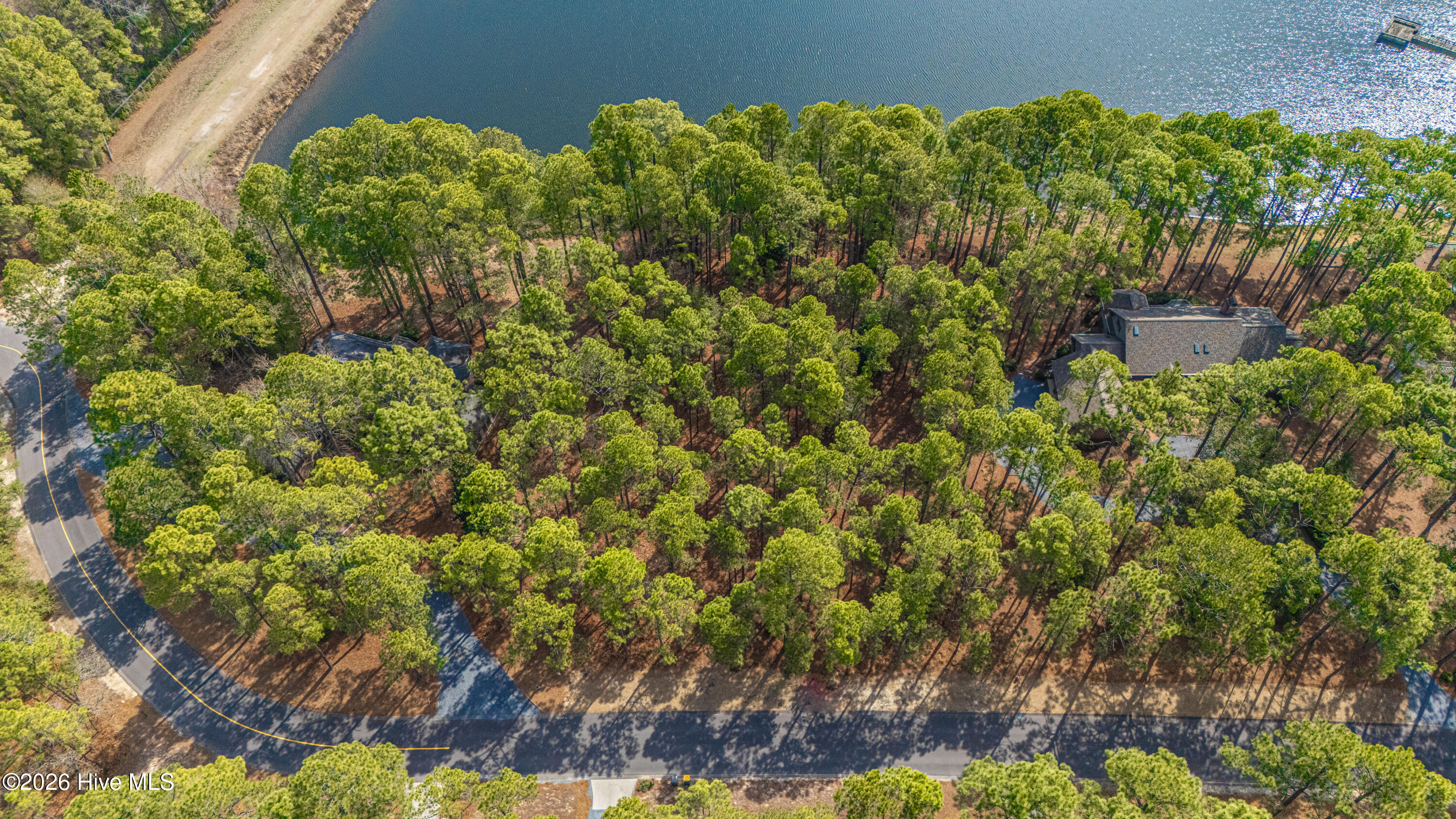 13 1002 Abington Drive Property Photo 10