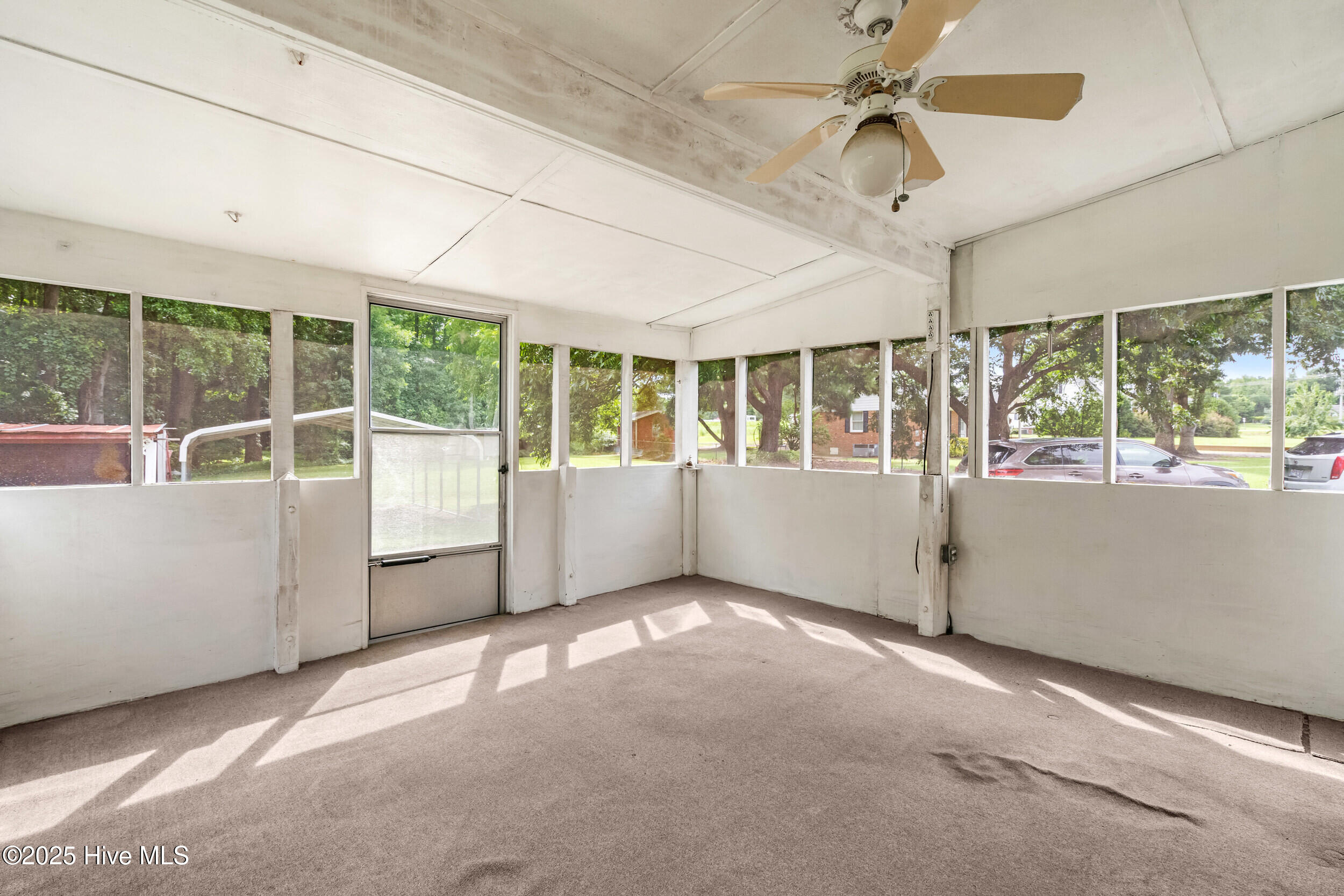207 Wendell Road Property Photo 27