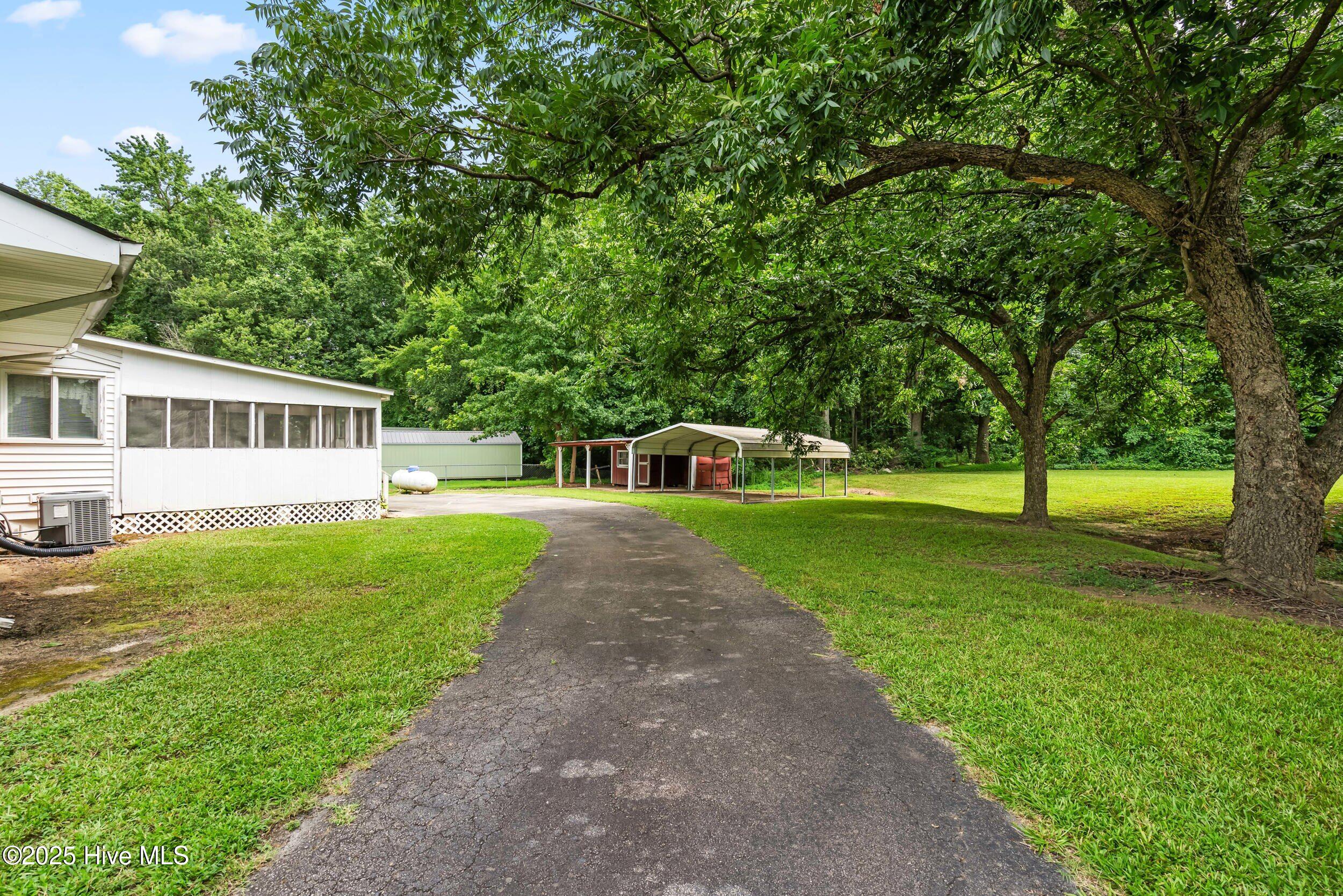 207 Wendell Road Property Photo 29