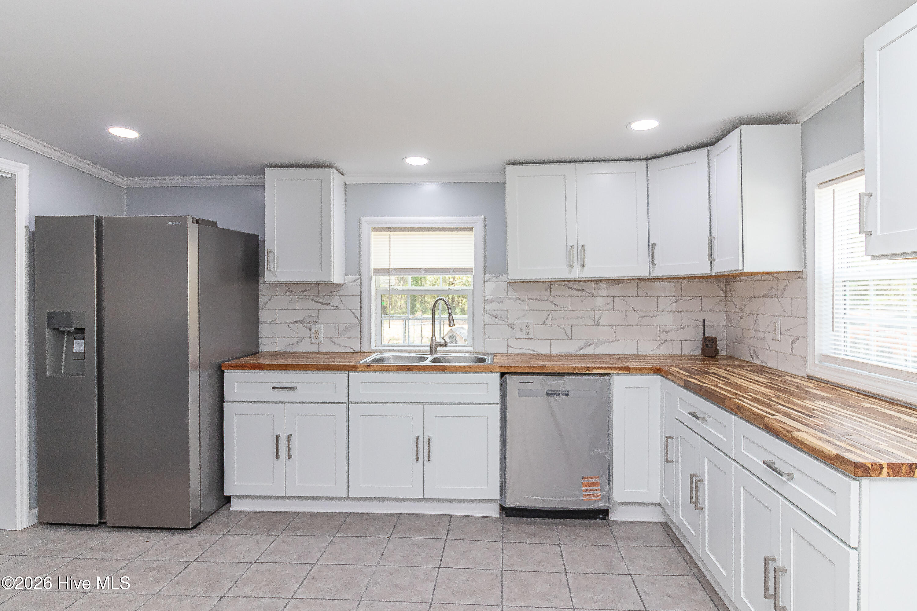 511 S Leslie Street Property Photo 15