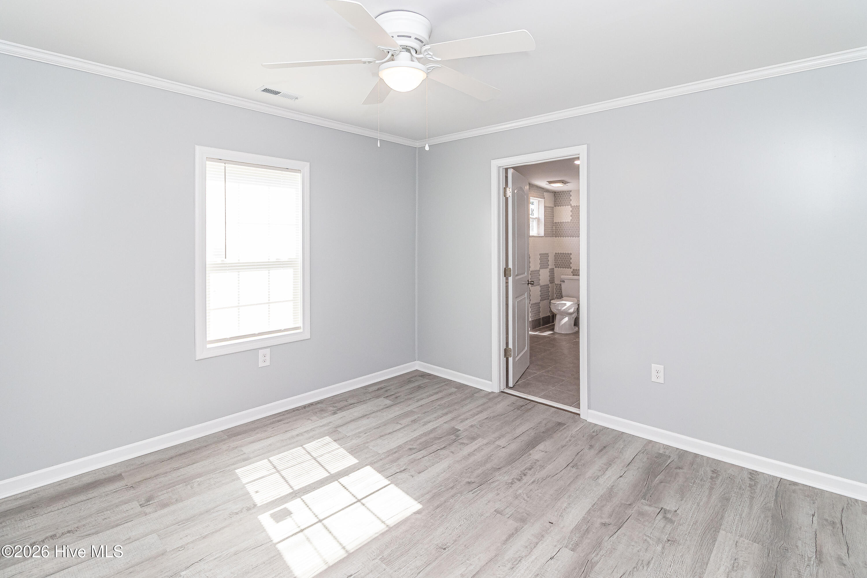 511 S Leslie Street Property Photo 25