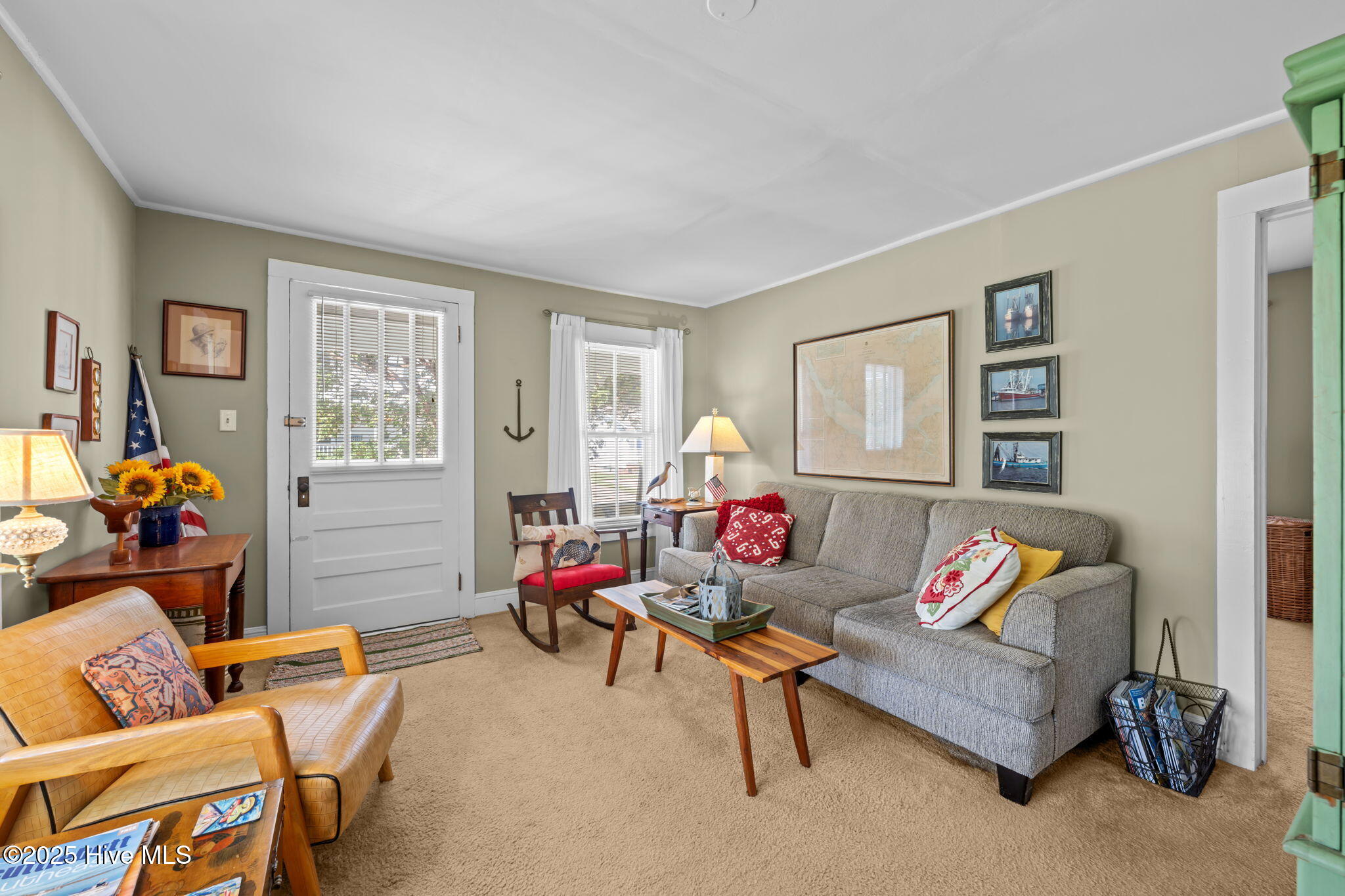 506 Broad Street Property Photo 4
