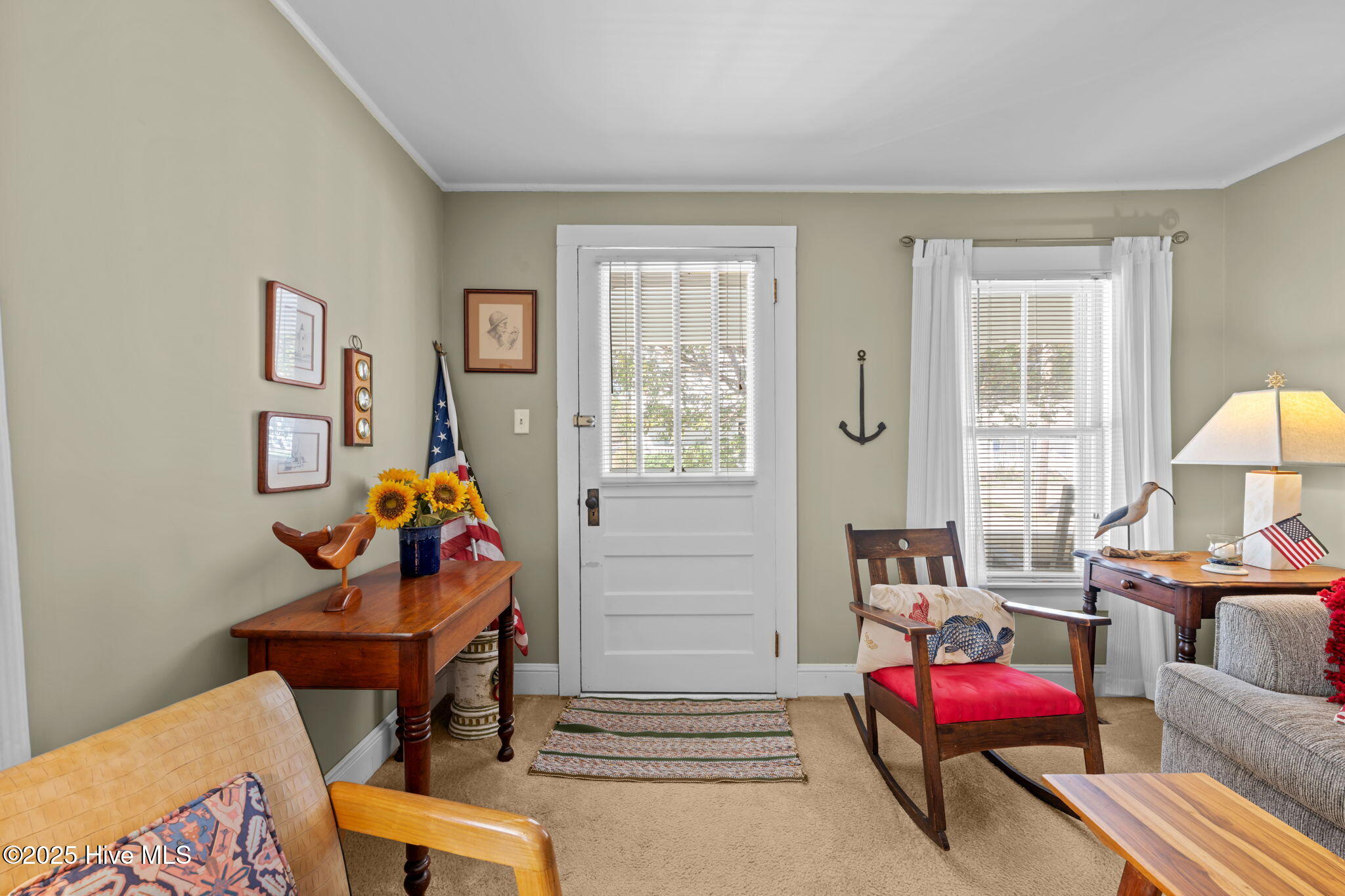 506 Broad Street Property Photo 5